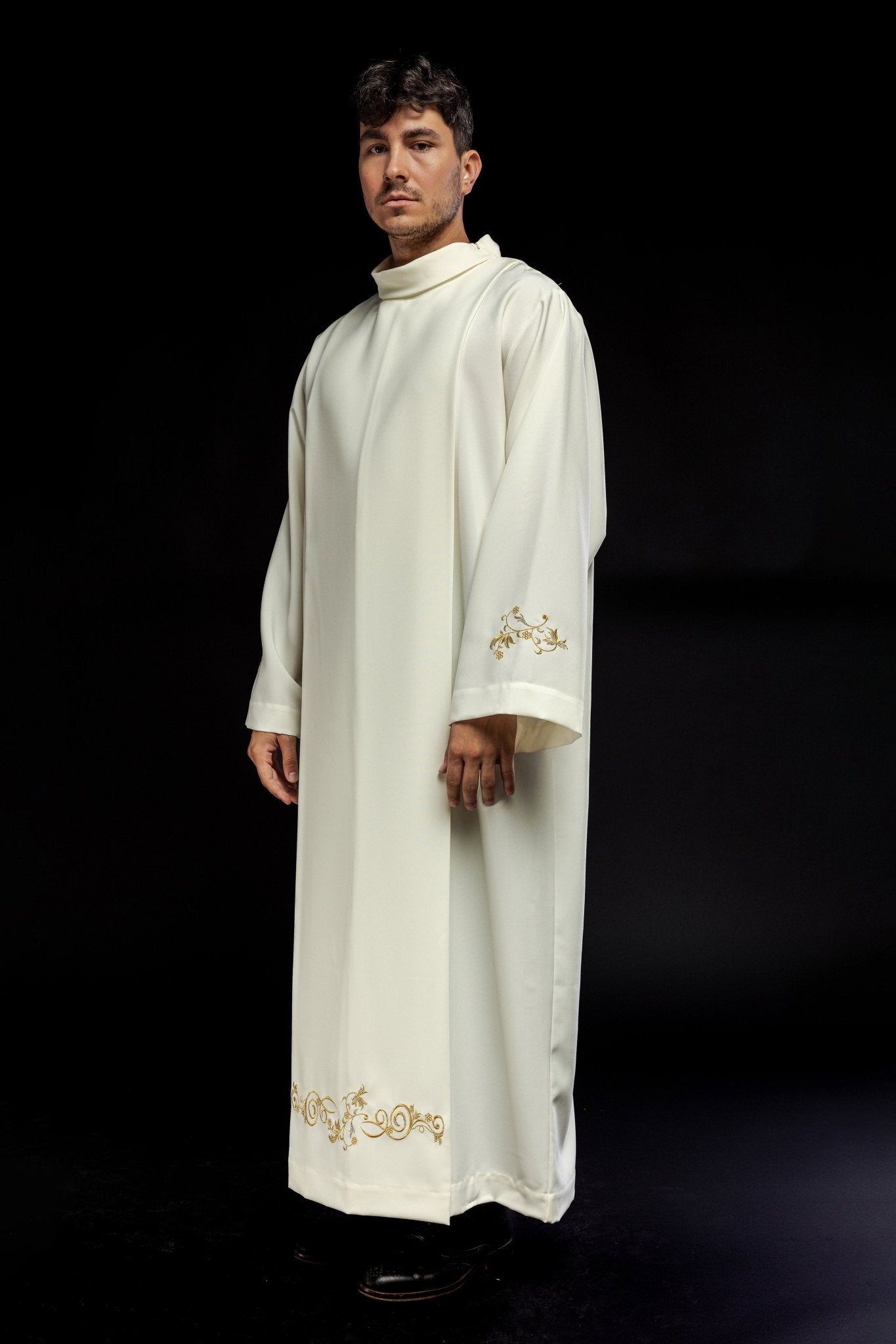 Smooth Priestly Alba with Collar KAB/003/05/12 135cm/164cm - HAFTINAUSA.COM