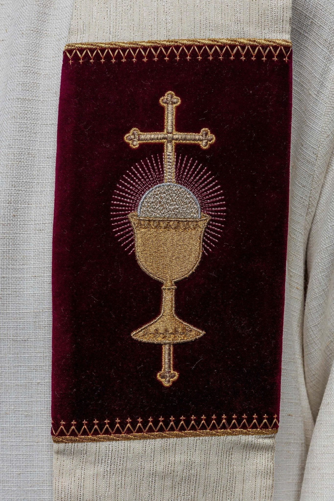Stole with embroidered Eucharistic Chalice and PAX KST/090/05/42 - HAFTINAUSA.COM
