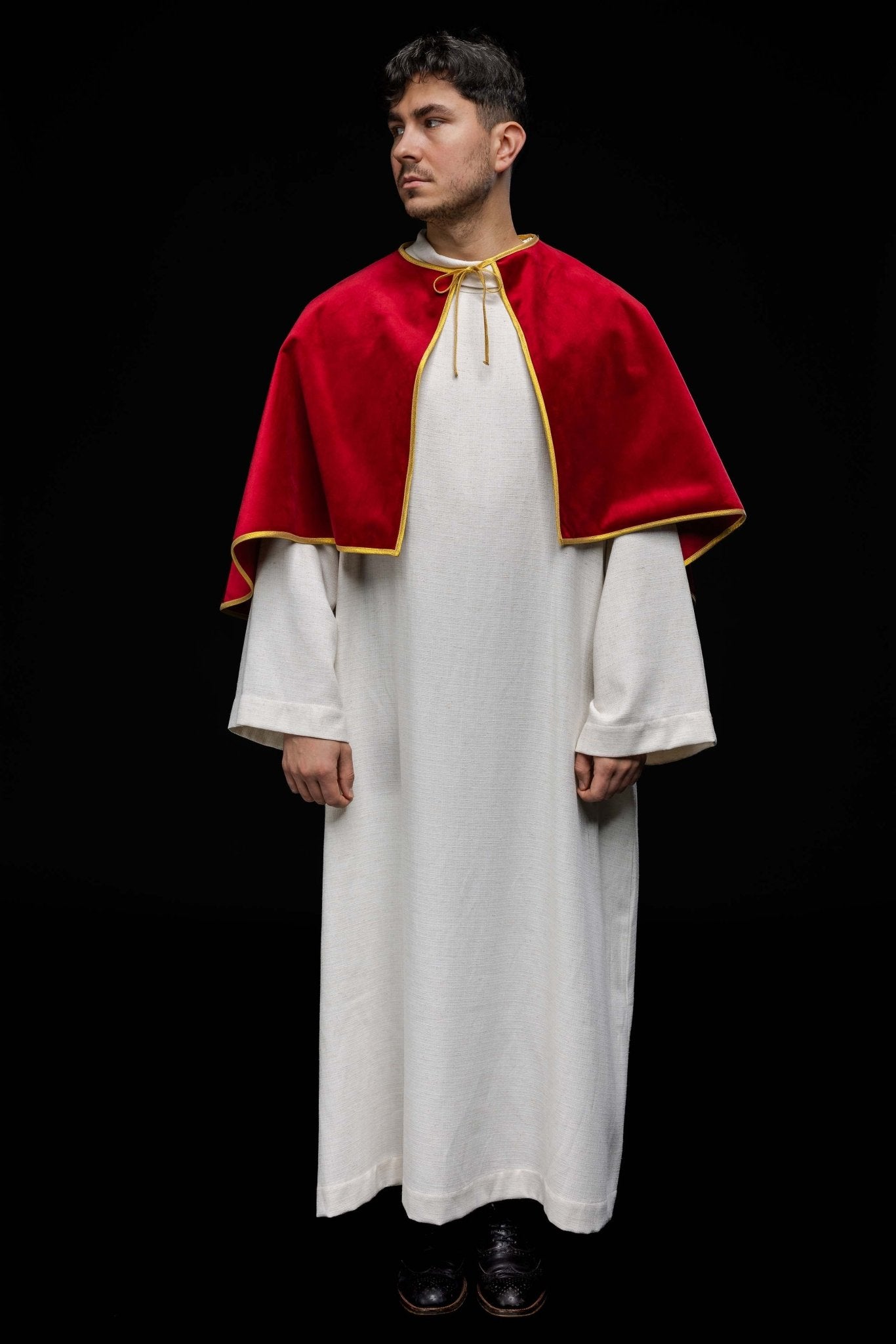 Velvet altar boy cape with ties red KKP/042/02/76 - HAFTINAUSA.COM