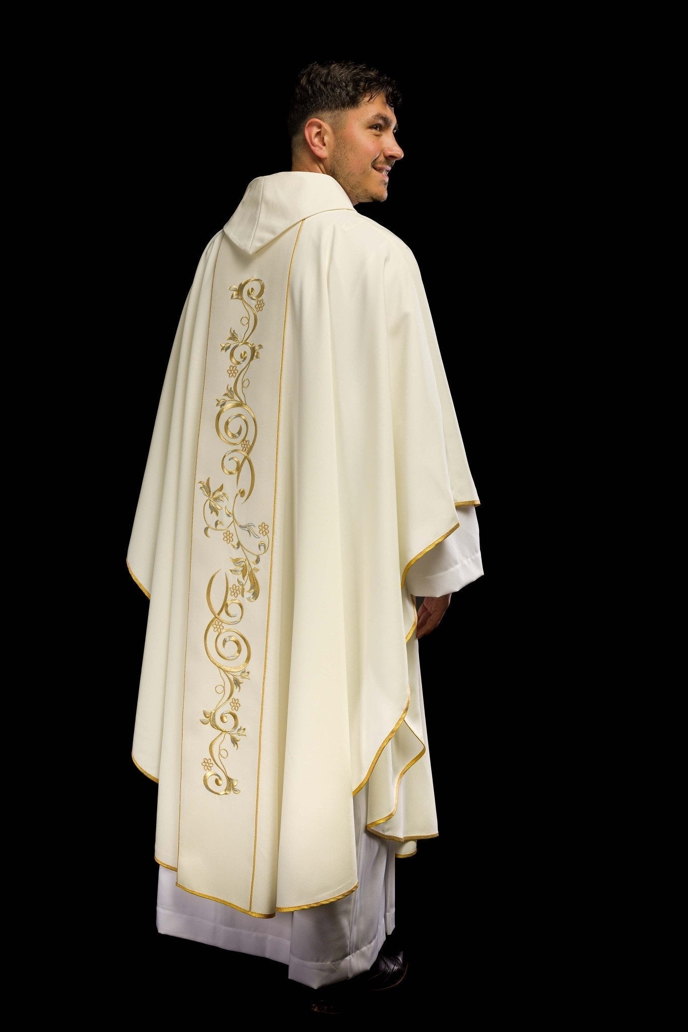 Wedding Chasuble with rings in ecru KOR/197/05/01 ECRU - HAFTINAUSA.COM