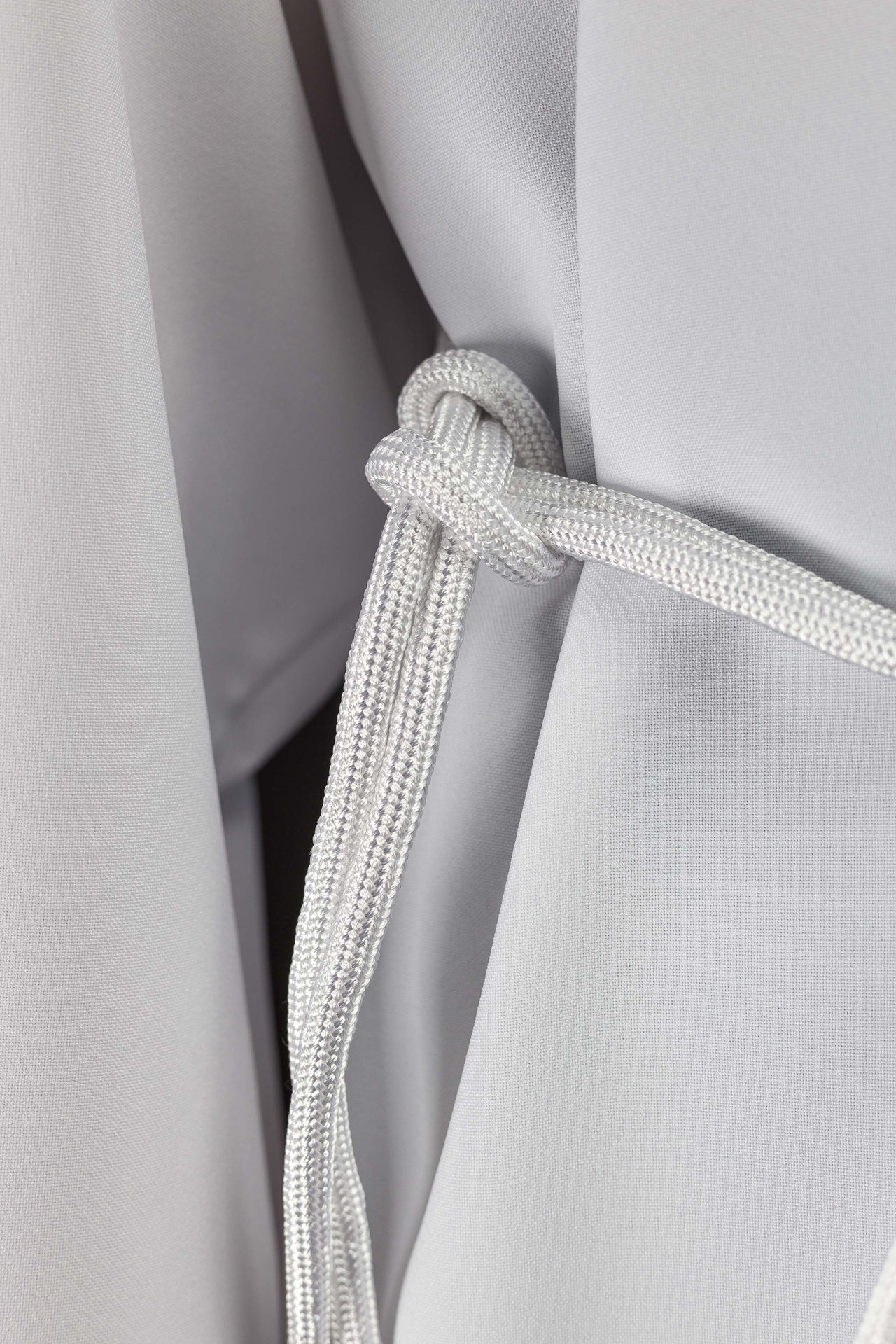 White liturgical cincture CIN/801 - CHASUBLES.COM