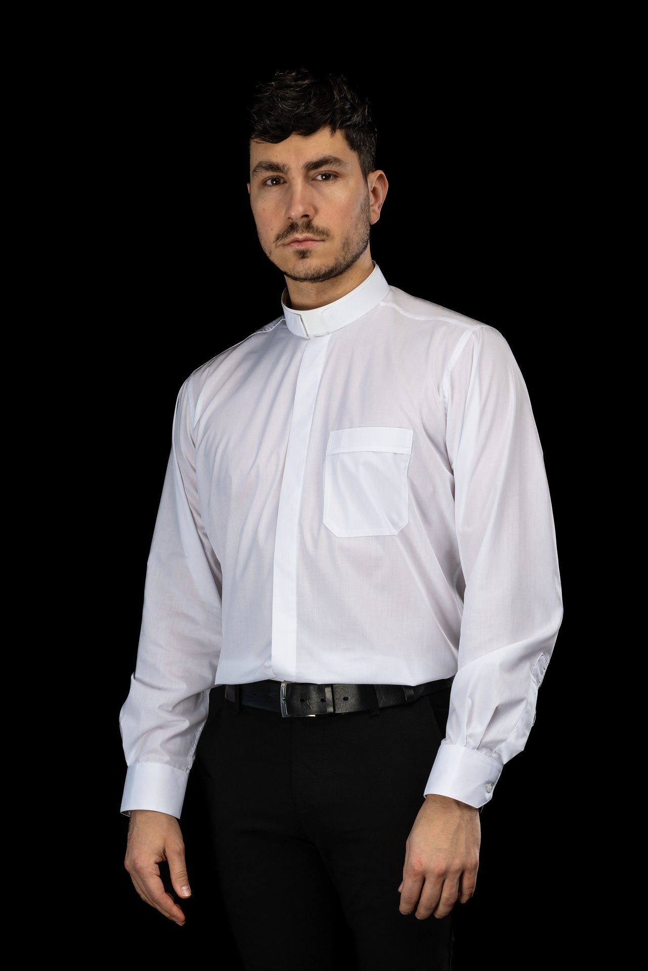 White long-sleeved Roman clerical shirt with clerical collar KSZ/003/211/DR/38 - CHASUBLES.COM