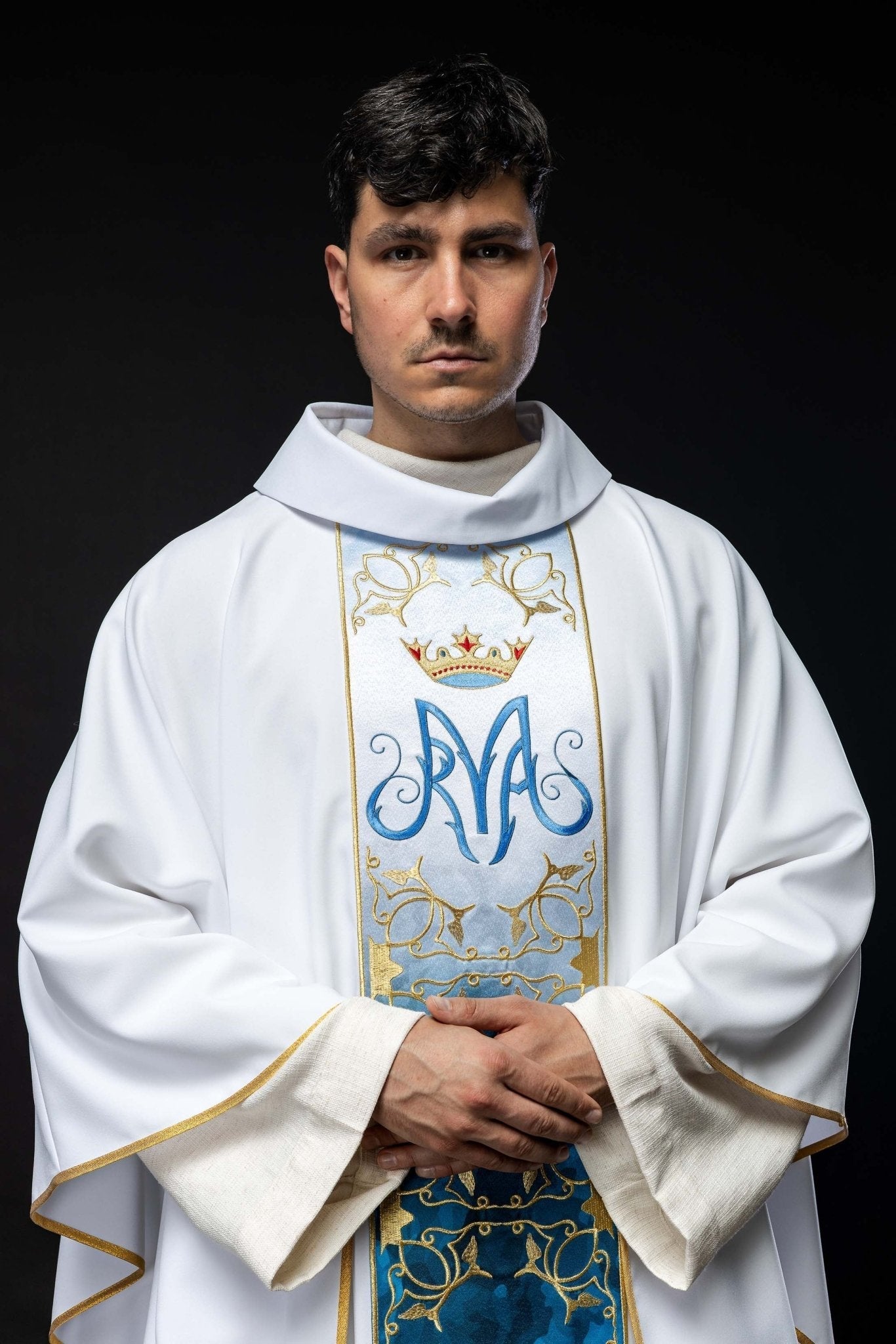 White Marian liturgical chasuble with an embroidered and sublimated belt HA7015 - 04 BIAŁY - HAFTINAUSA.COM