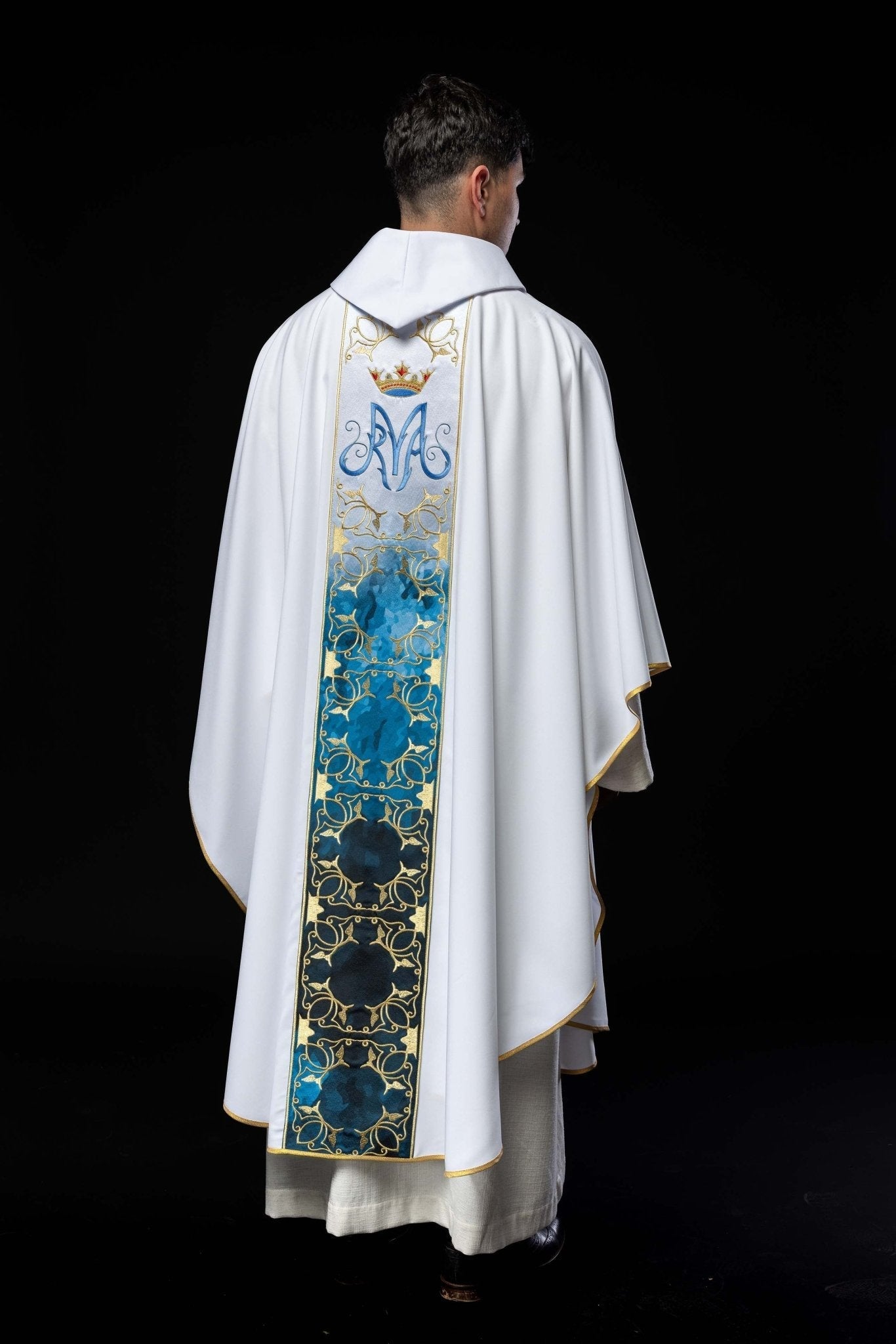 White Marian liturgical chasuble with an embroidered and sublimated belt HA7015 - 04 BIAŁY - HAFTINAUSA.COM