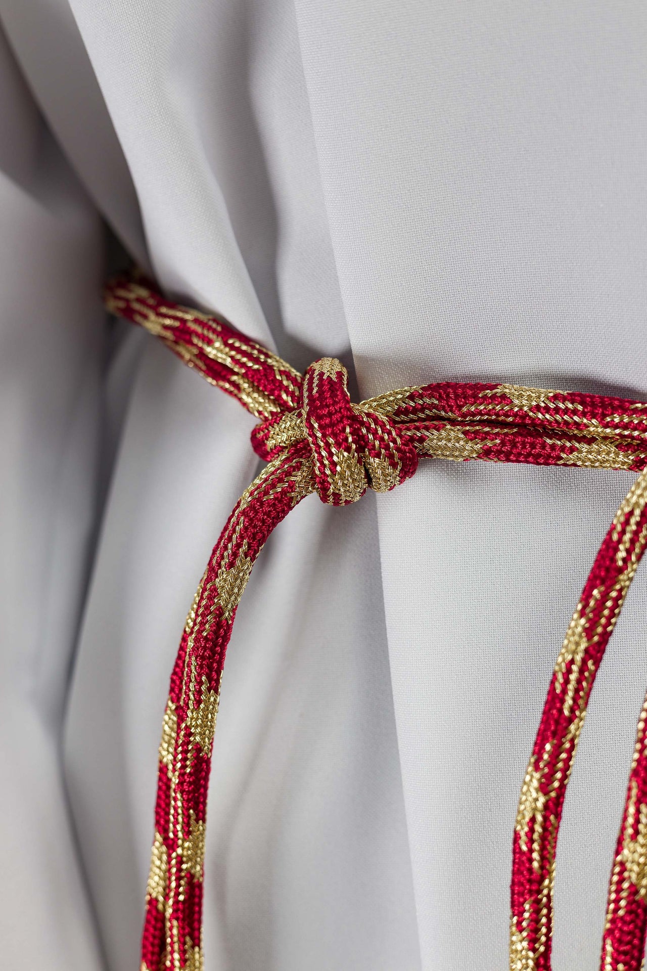 Red and Gold Liturgical Cincture - CHASUBLES.COM