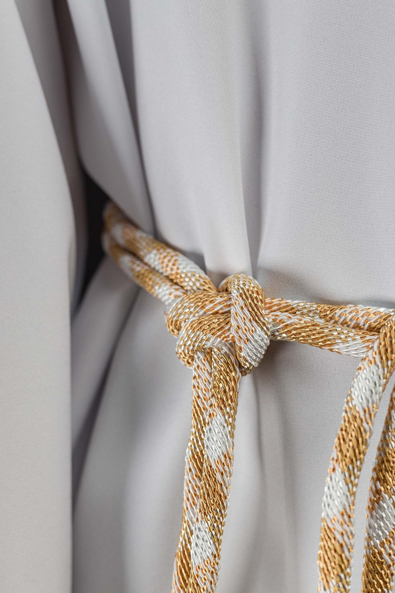 White and Gold Liturgical Cincture Premium - CHASUBLES.COM