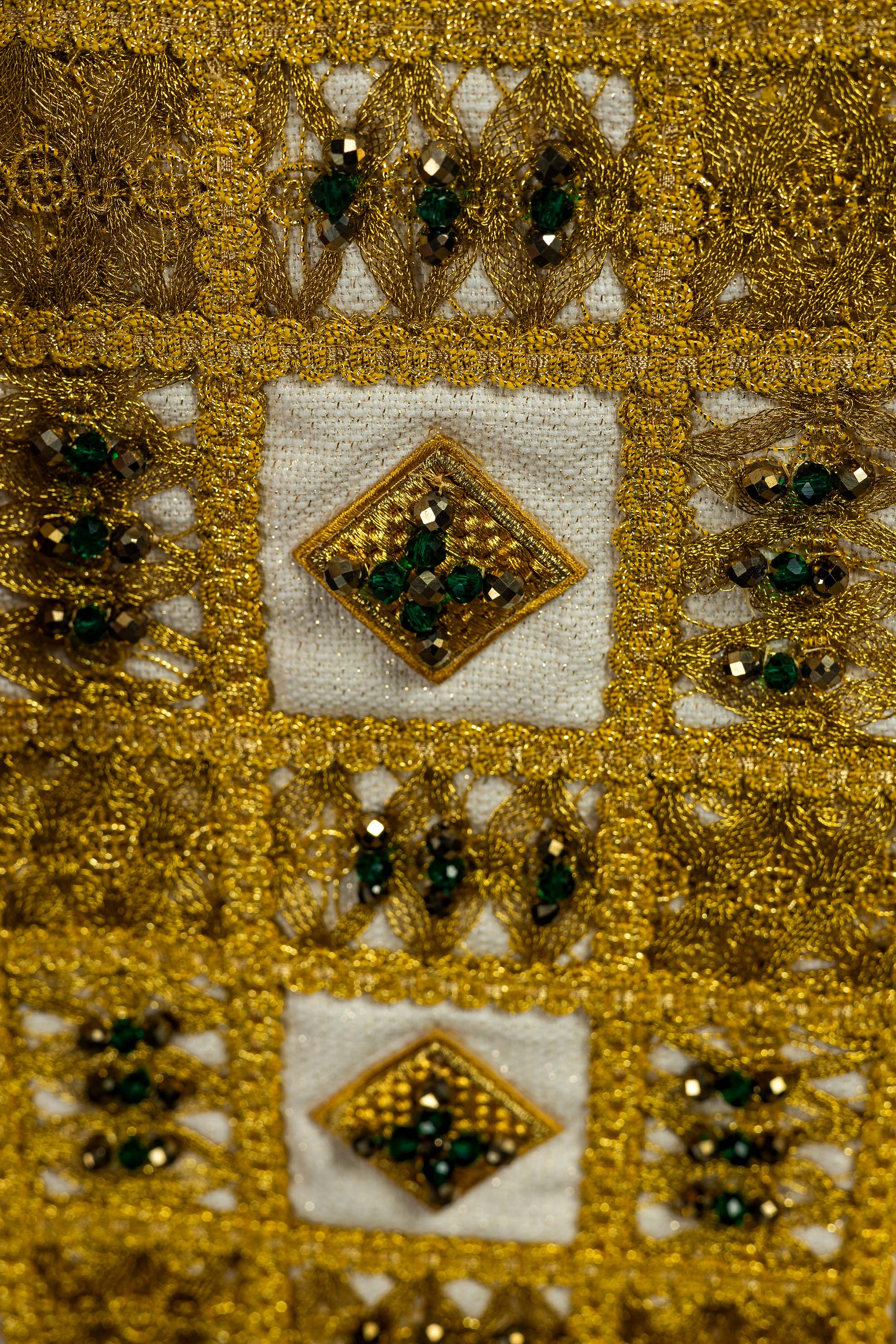 Handmade Stole with Natural Stones Handmade 2013 - CHASUBLES.COM