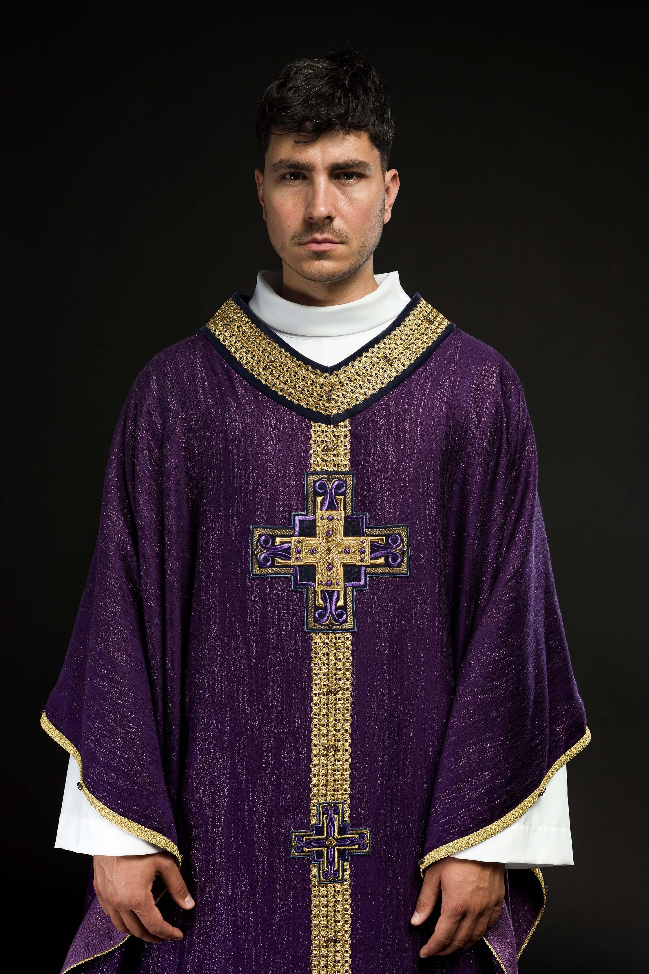 Handmade chasuble with natural stones Handmade 7015 Purple - CHASUBLES.COM