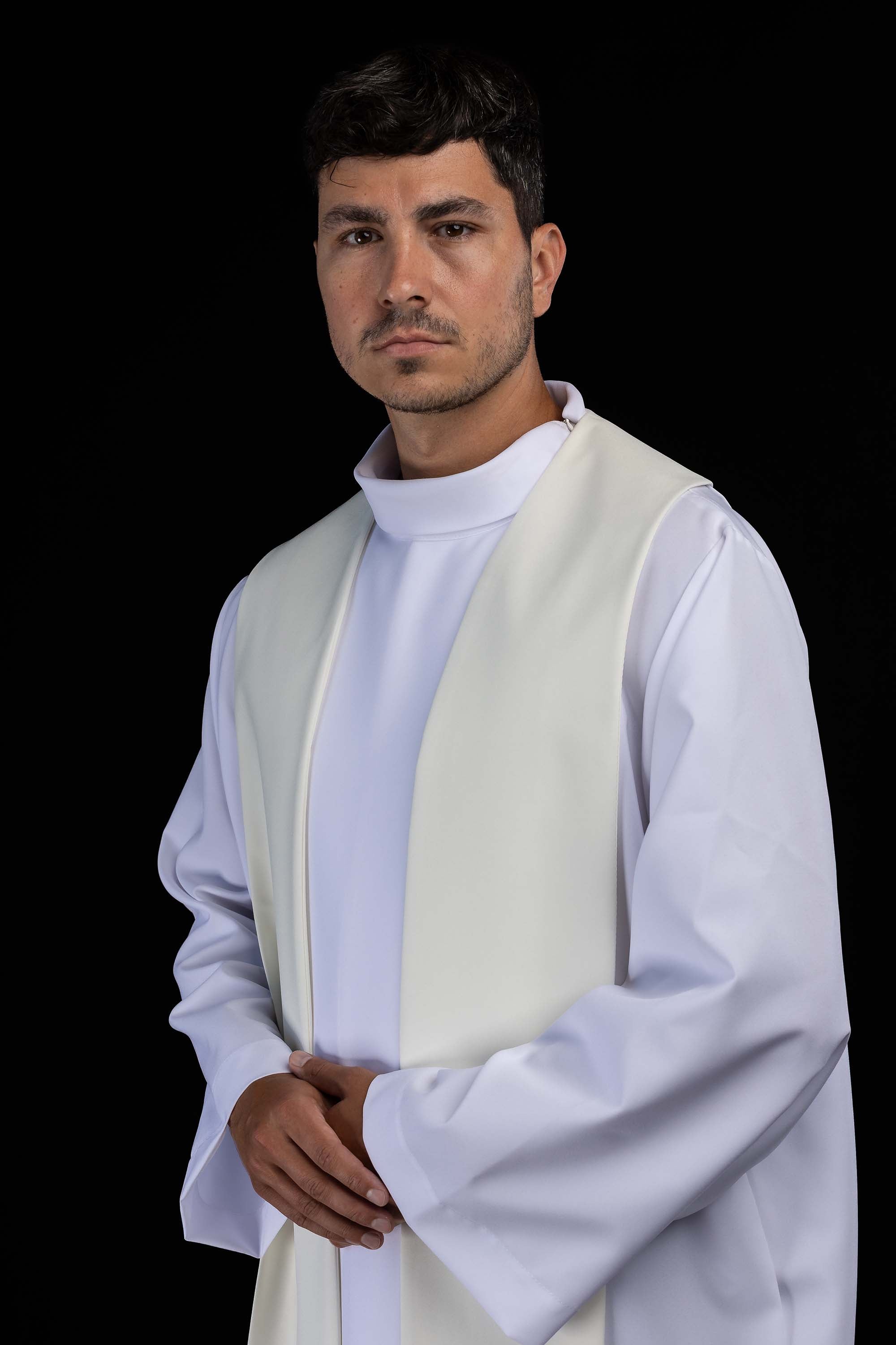 Marian Embroidered Stole Ecru