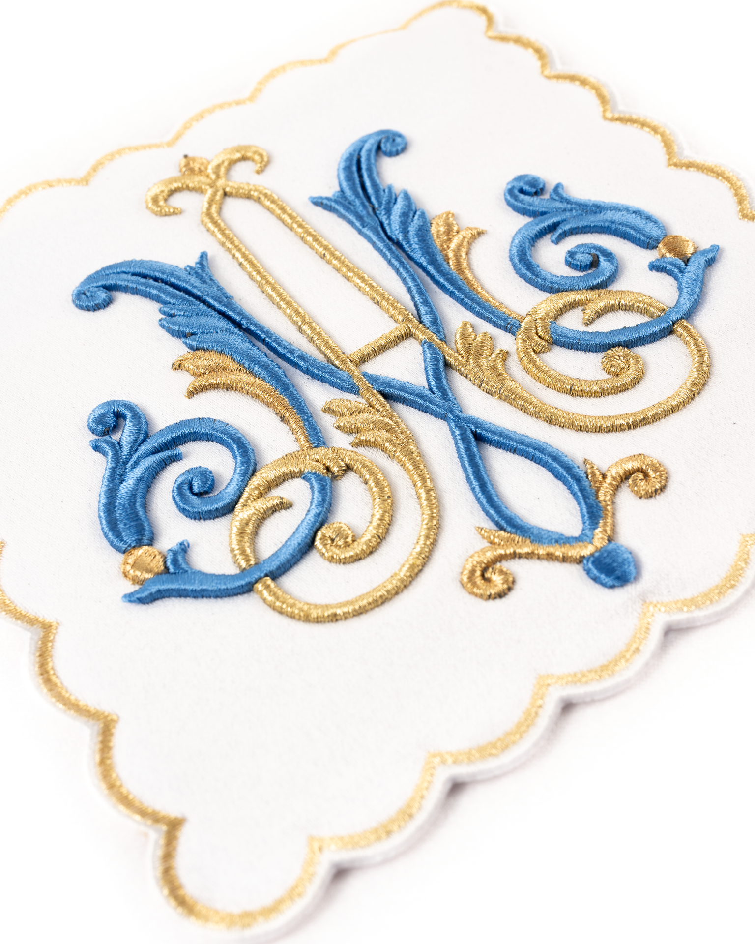 Liturgical chalice linens set with embroidered Marian motif