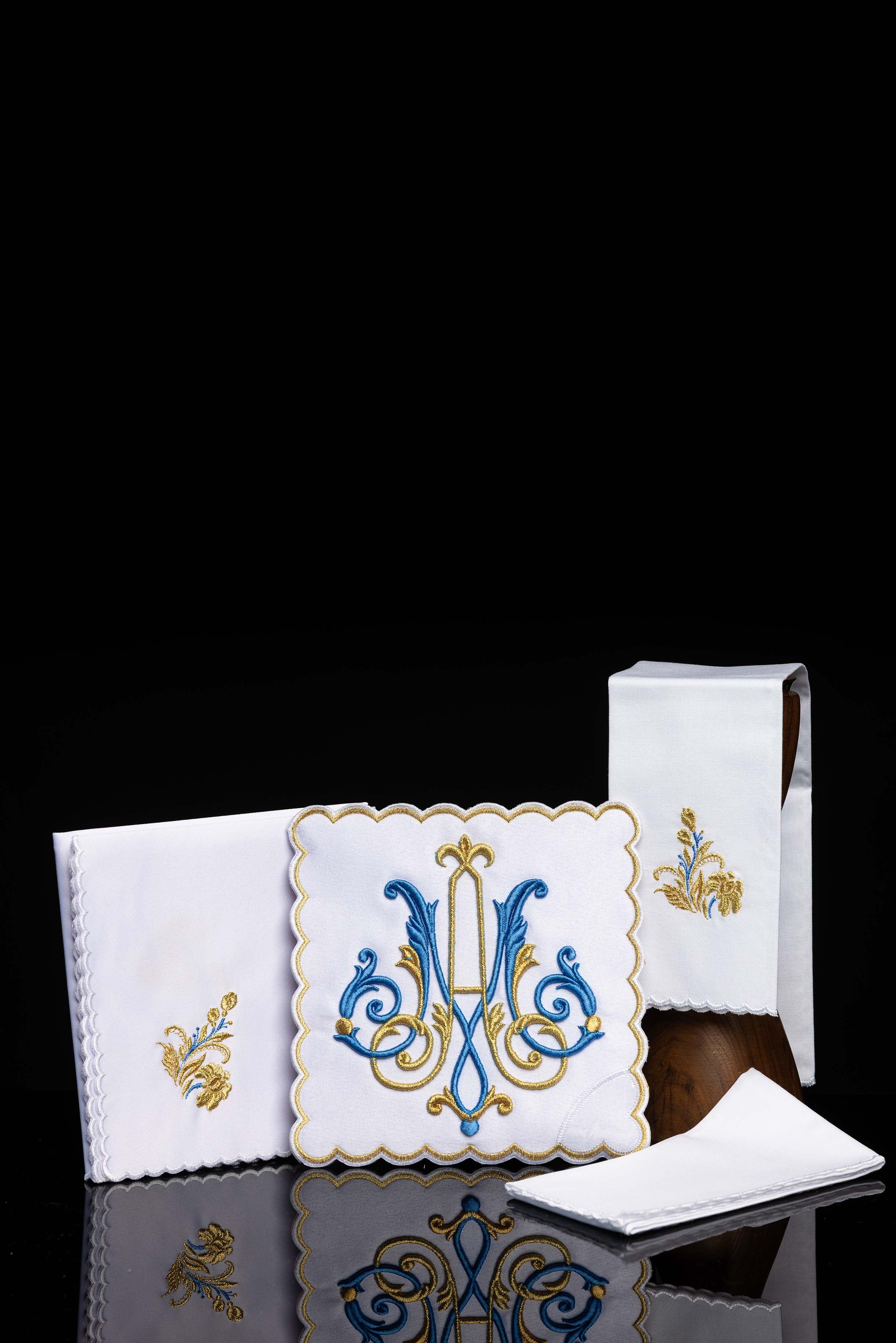 Liturgical chalice linens set with embroidered Marian motif