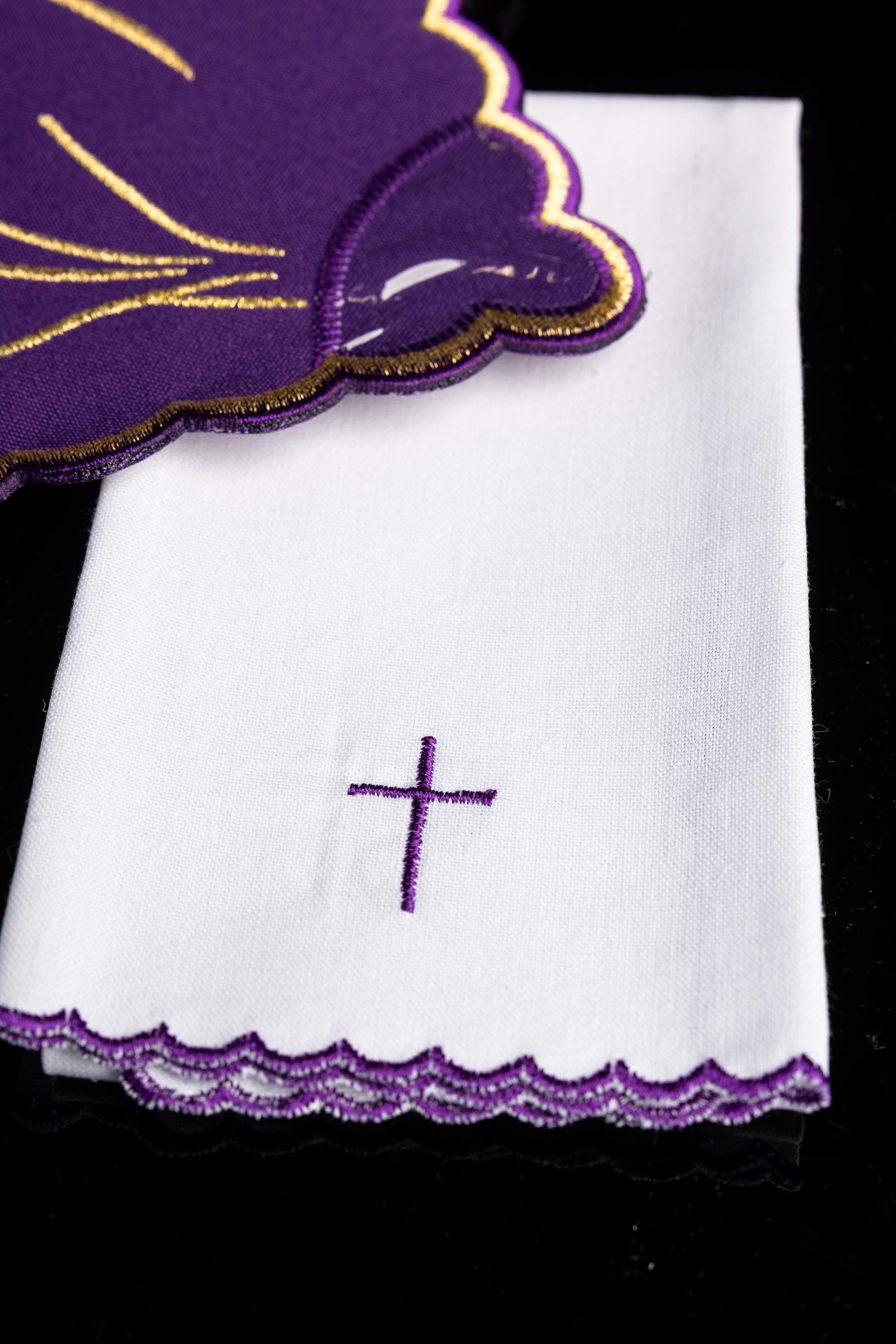 Embroidered chalice linens set Stations of the Cross