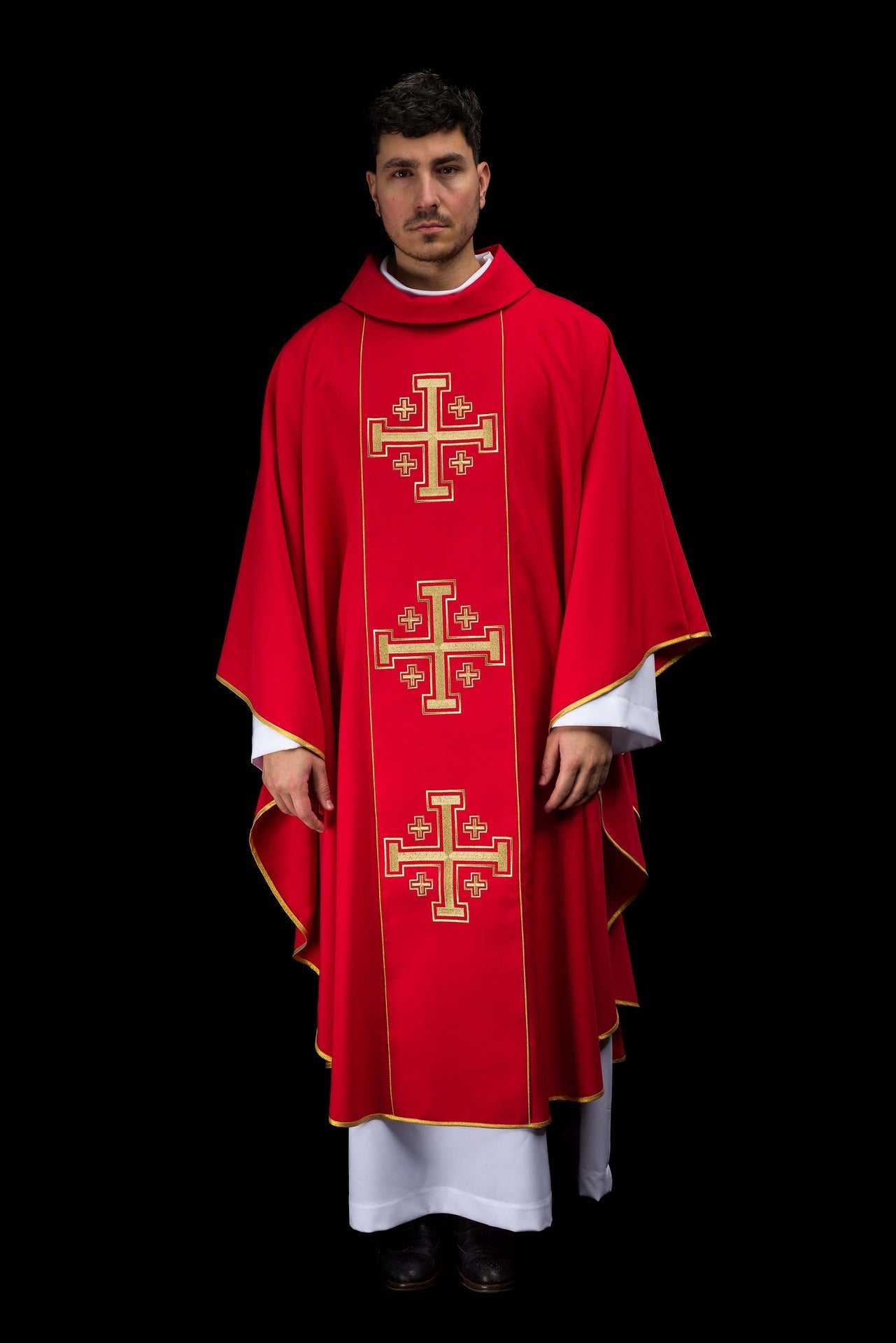 Red embroidered chasuble with band and Jerusalem crosses - CHASUBLES.COM