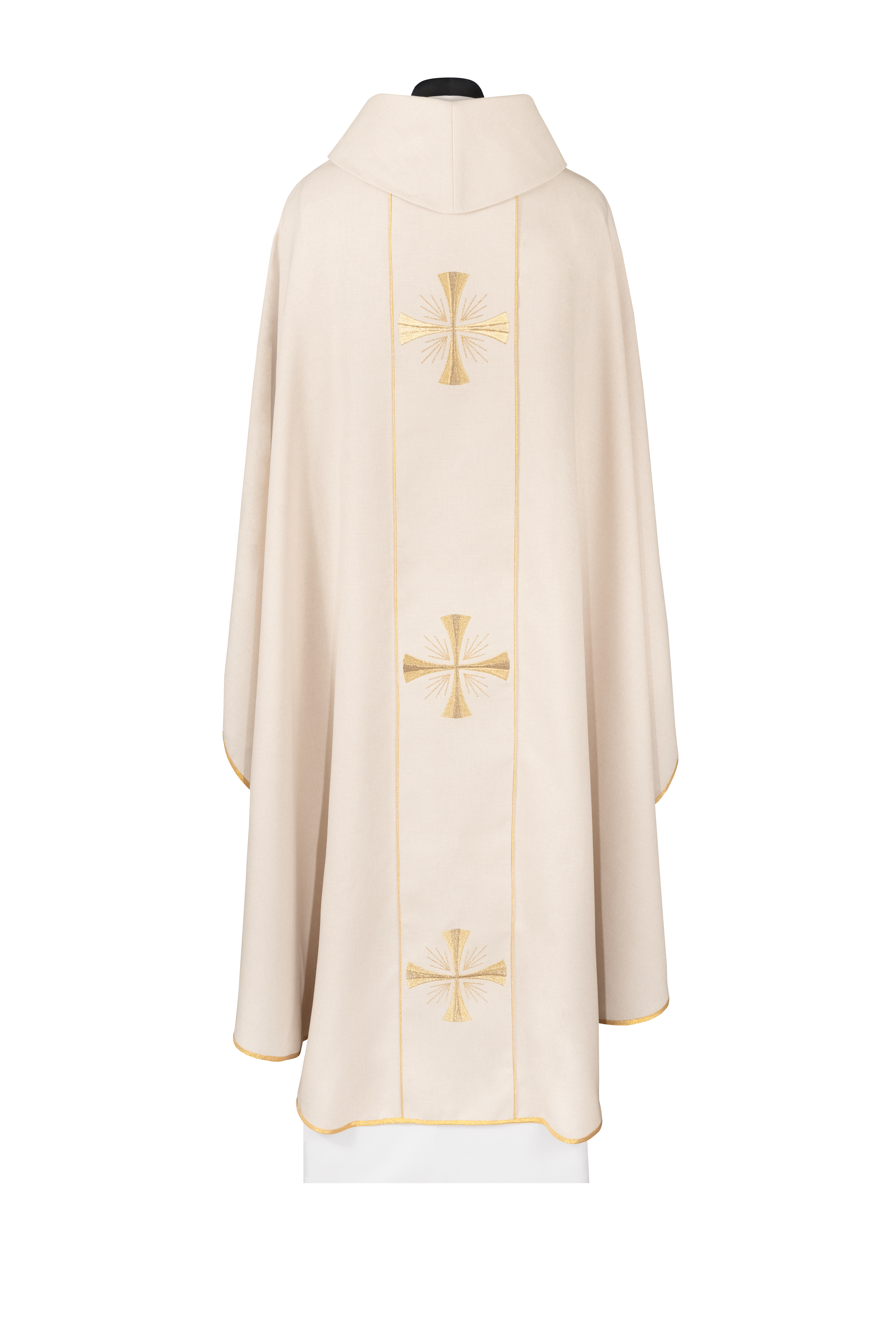 Chasuble with an ecru band and embroidered crosses - CHASUBLES.COM