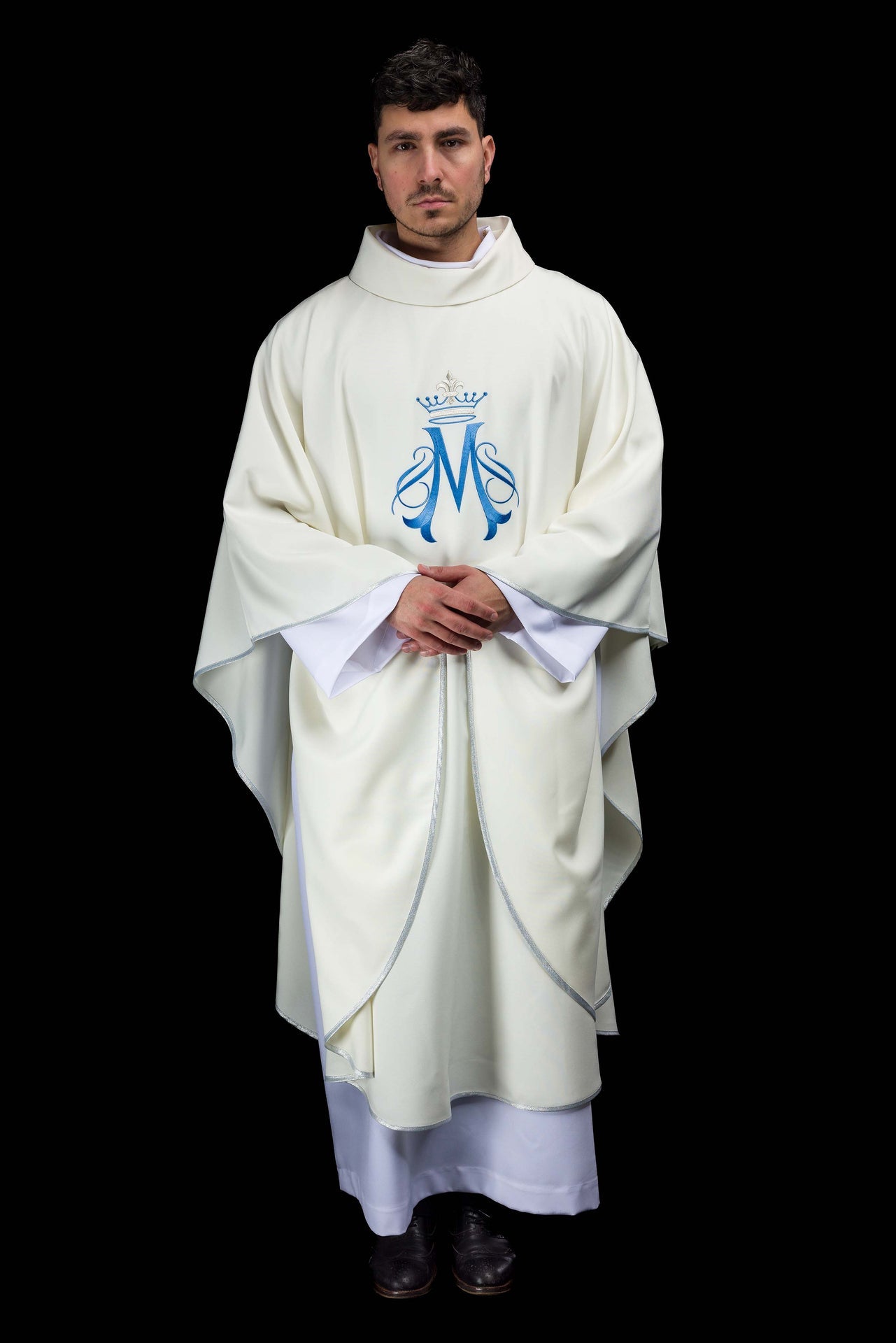 Ecru embroidered chasuble with Marian motif - CHASUBLES.COM