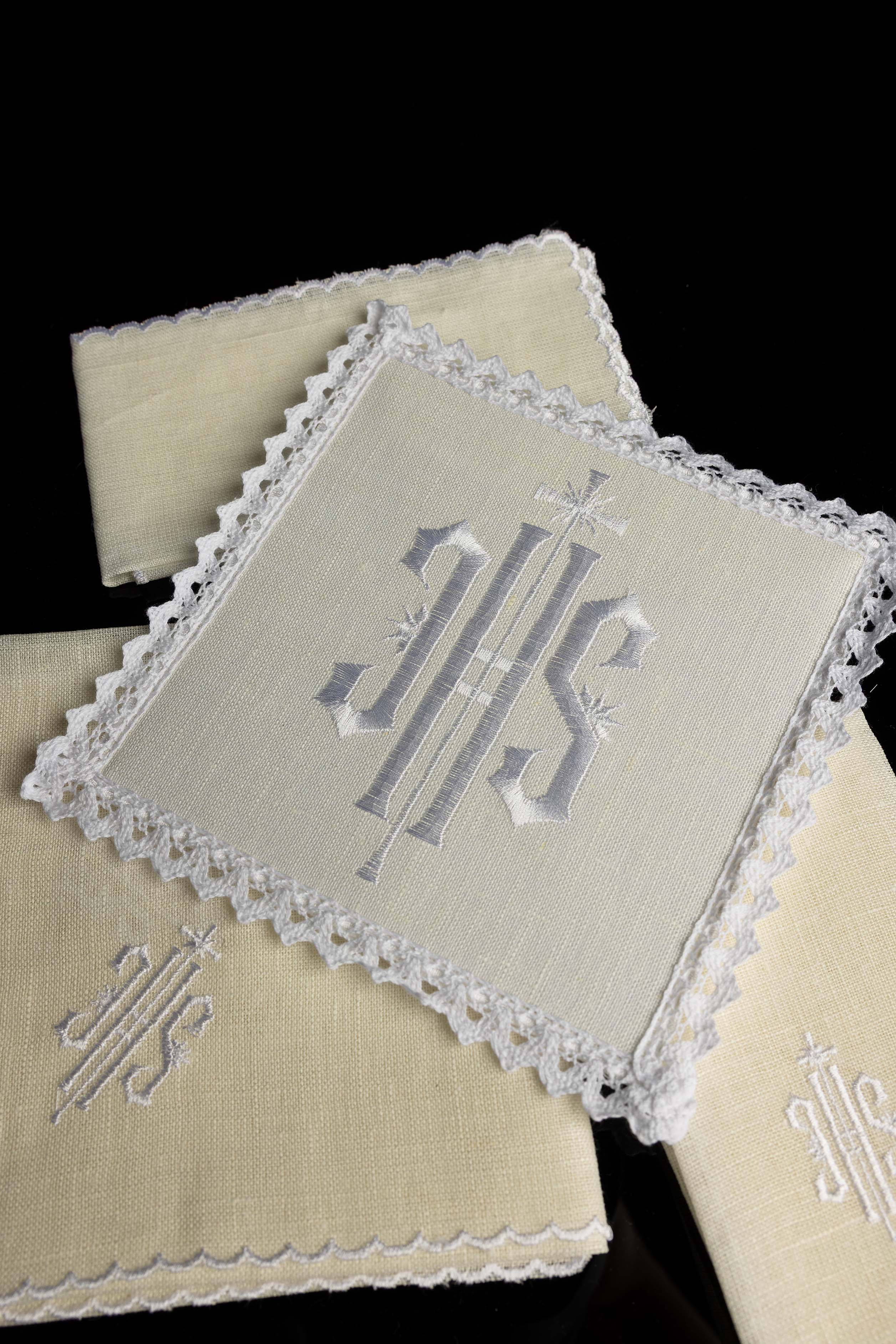 Embroidered altar linen IHS White