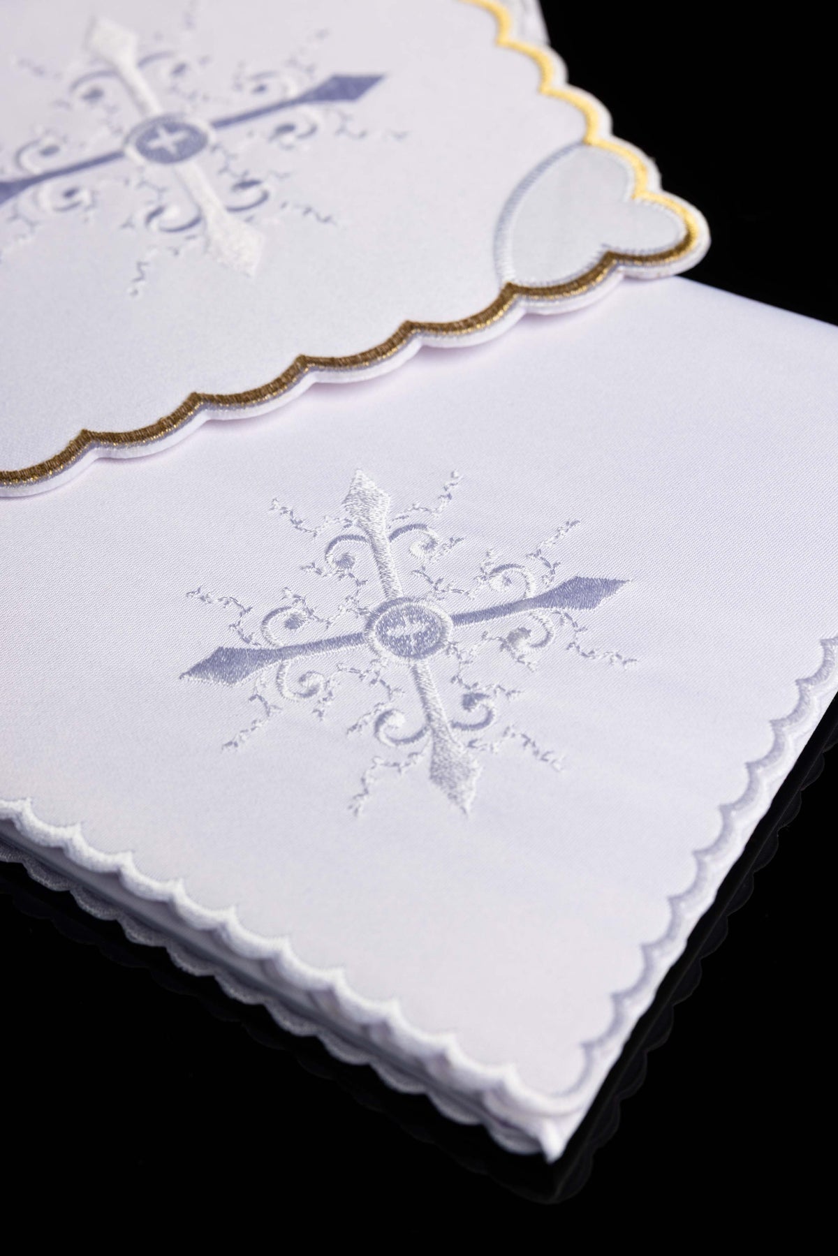 Chalice Linens set with white embroidery