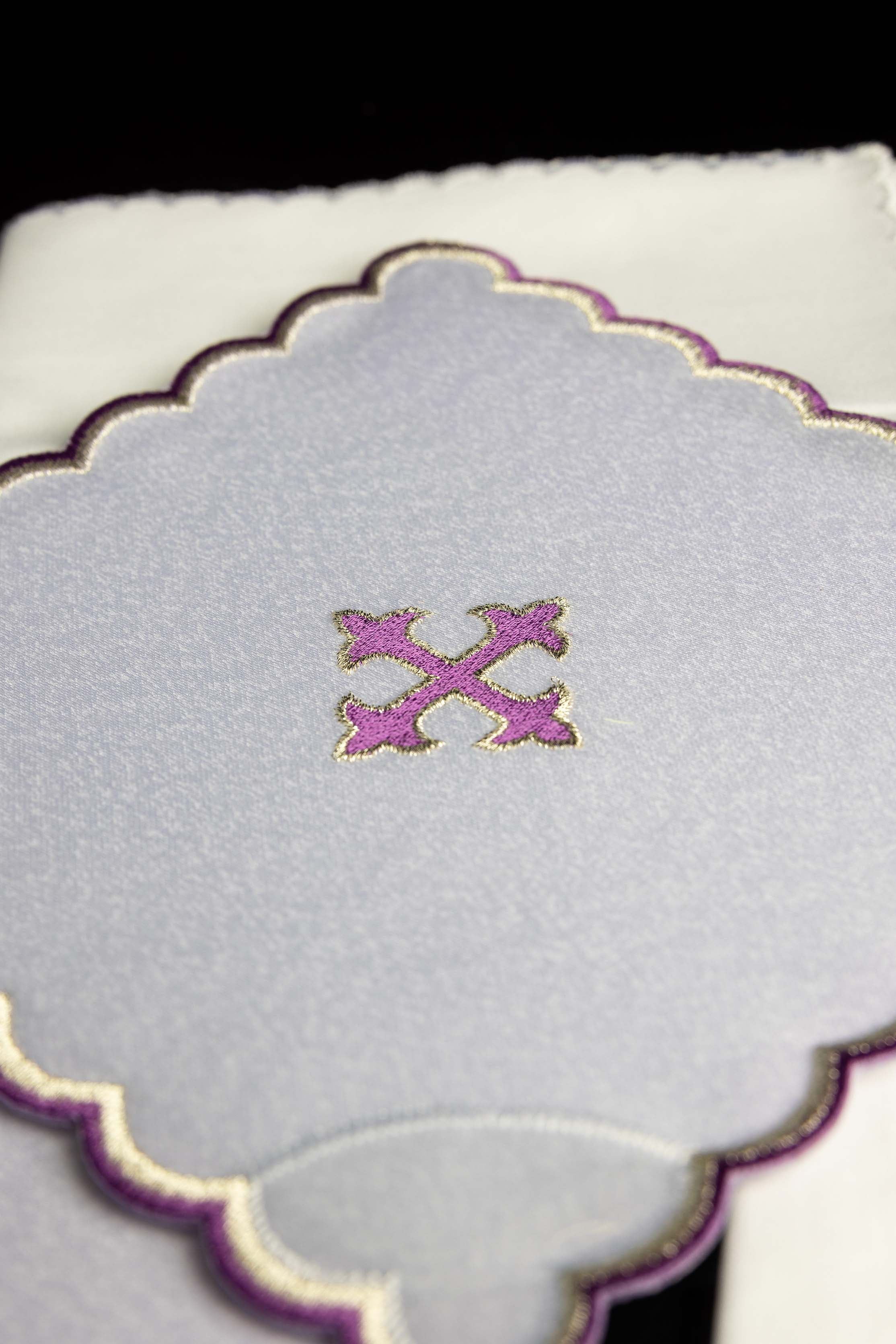 Embroidered Chalice Linens