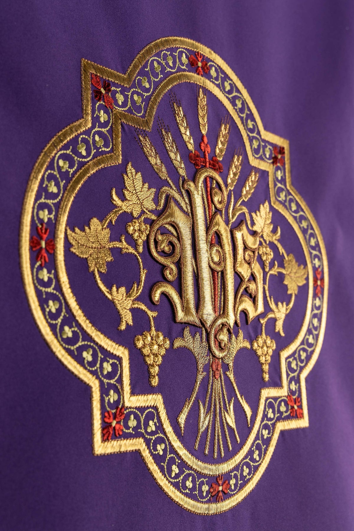 Purple Lectern Cloth with Embroidered IHS Motif