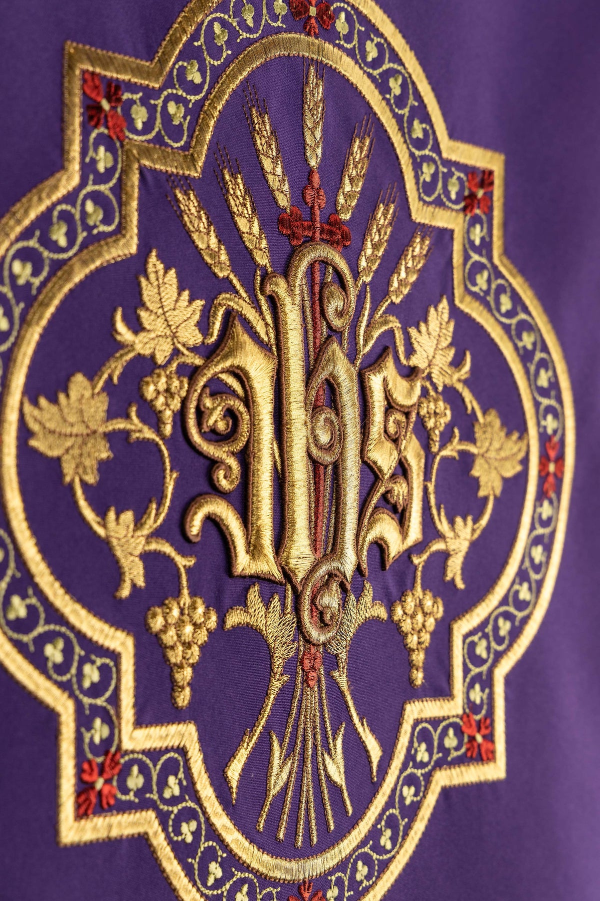Purple Lectern Cloth with Embroidered IHS Motif
