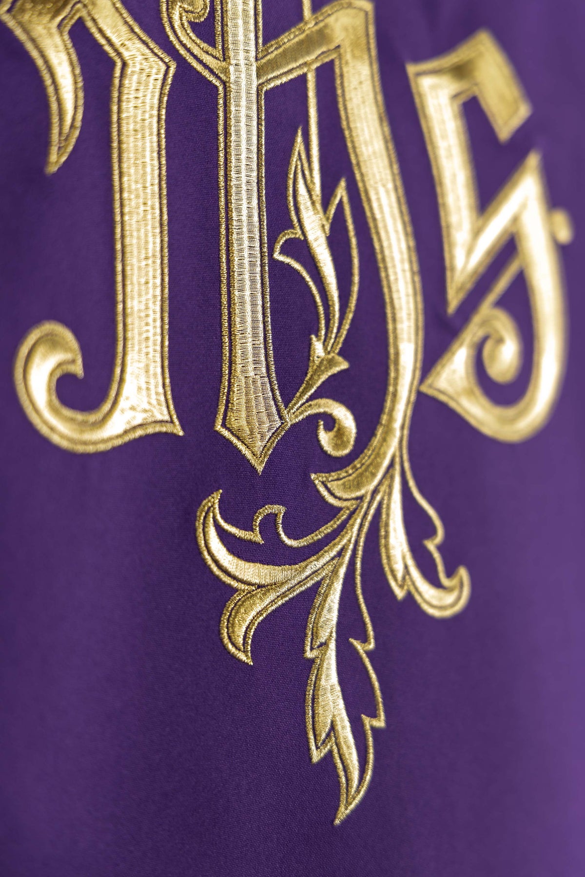 Purple Lectern Cloth with Embroidered IHS Motif