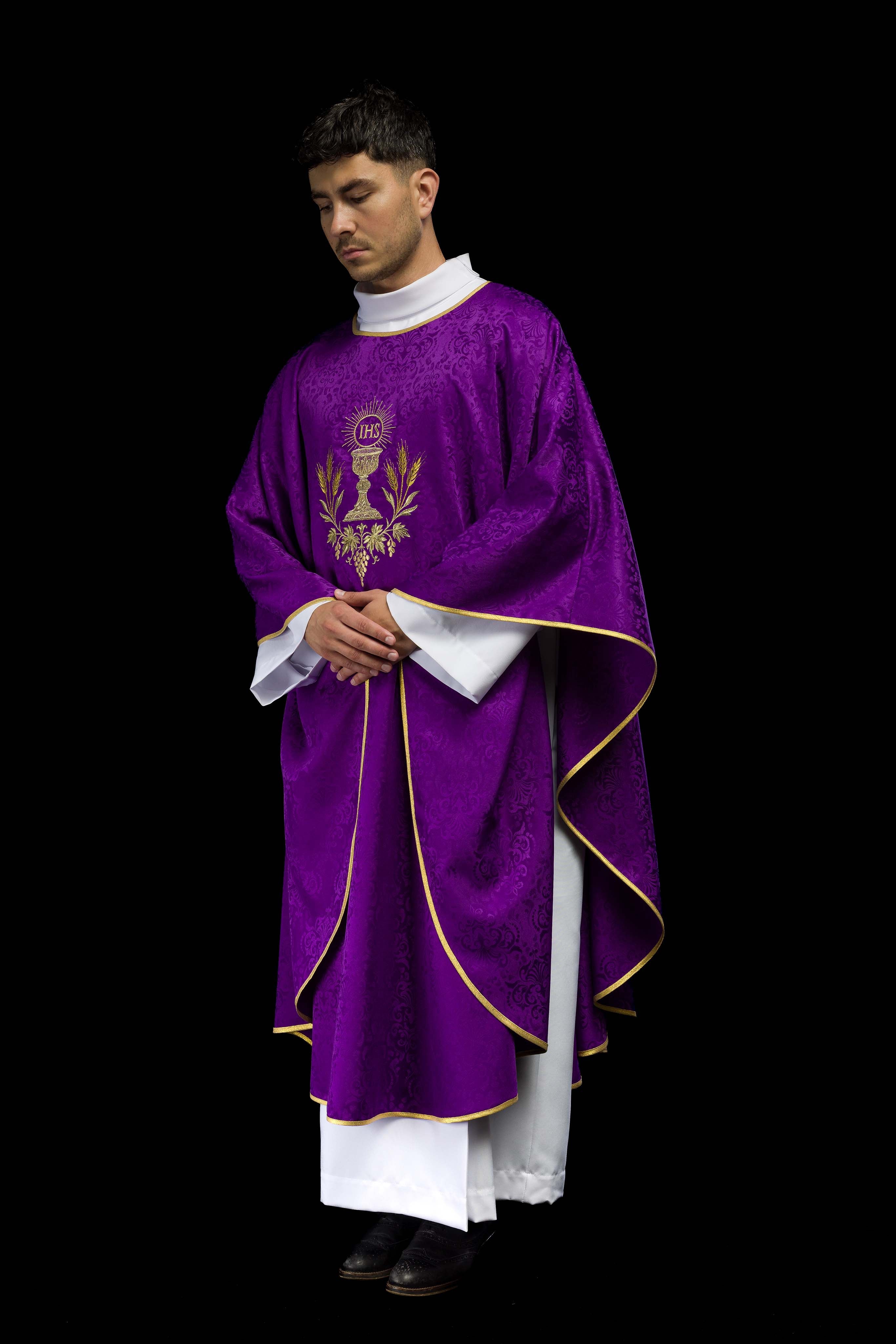 Purple liturgical chasuble with embroidered chalice and host on jacquard fabric
