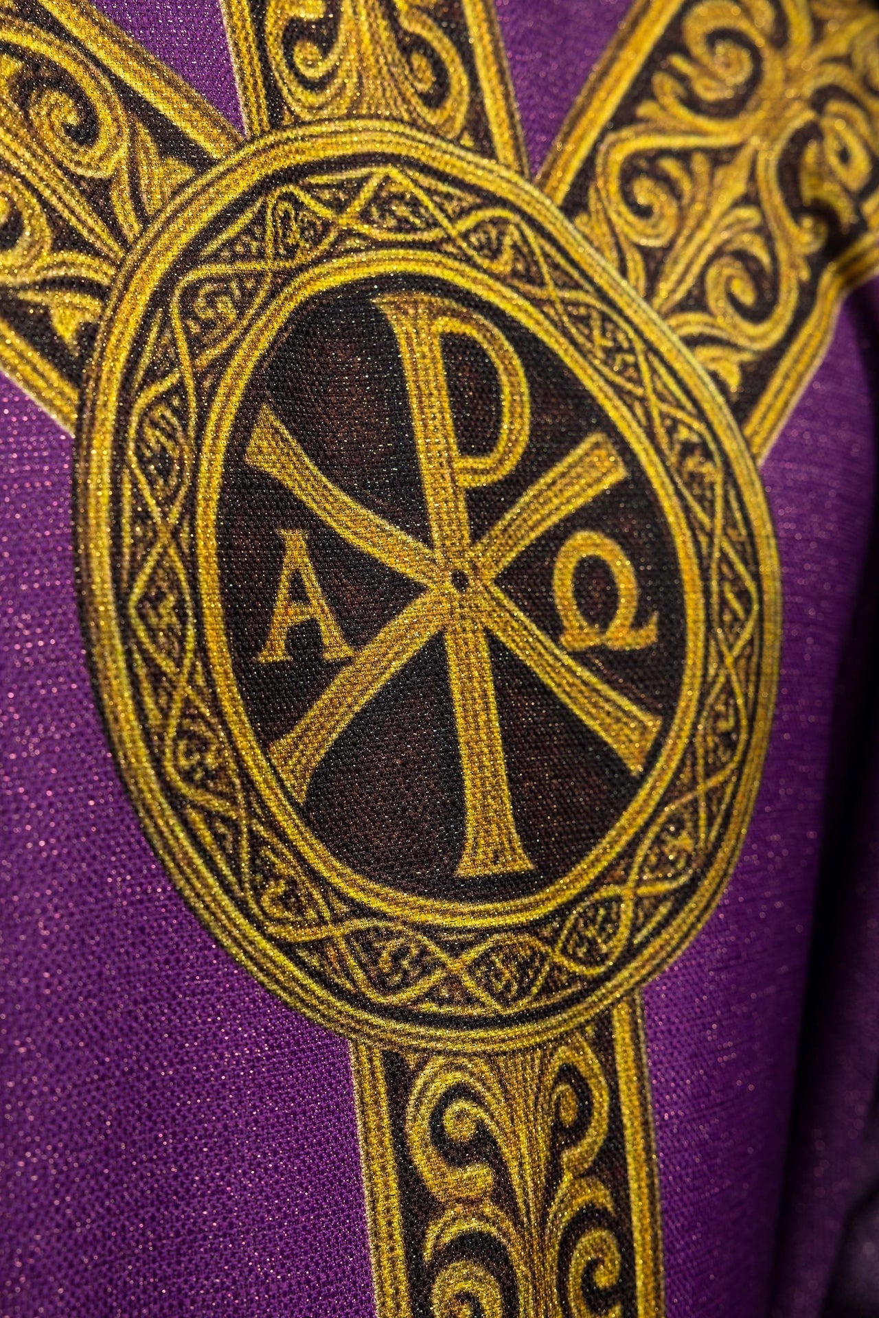 Purple printed Pax chasuble with rich gold ornamentation - CHASUBLES.COM