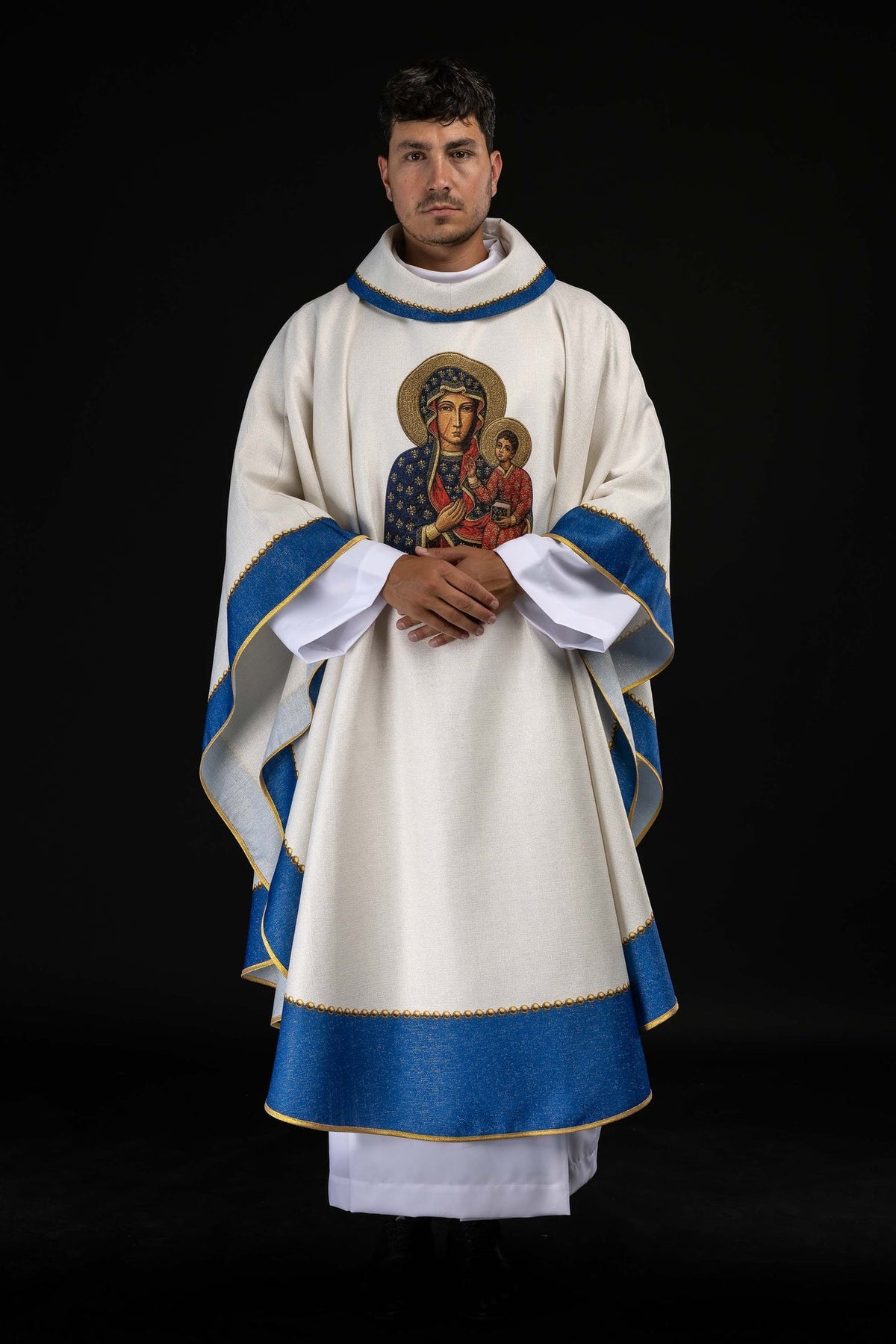 Ecru Chasuble with a Printed Image of Our Lady of Częstochowa