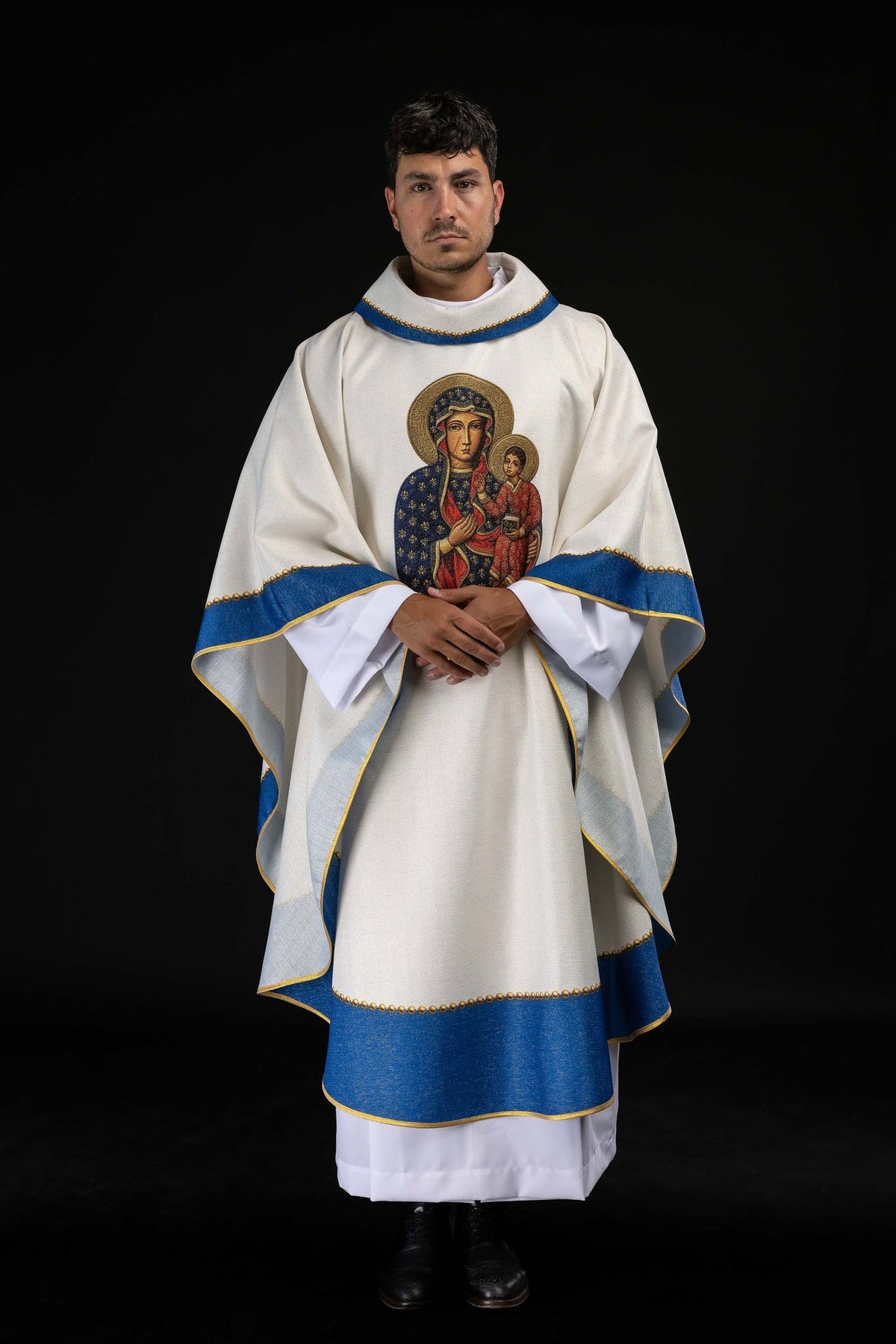 Ecru Chasuble with a Printed Image of Our Lady of Częstochowa