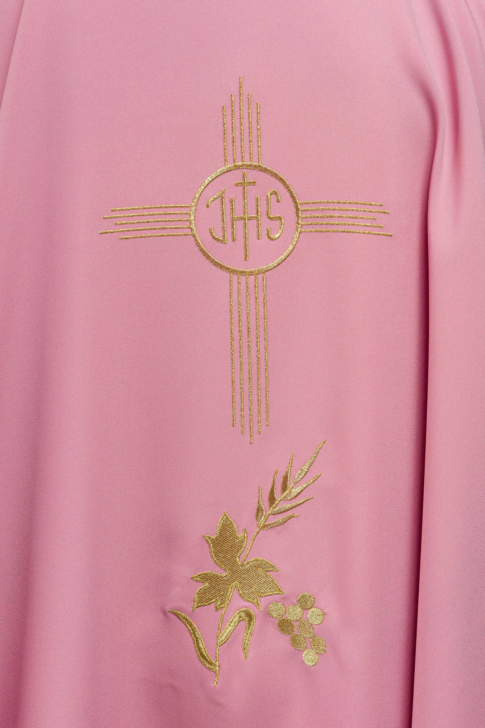Chasuble embroidered with IHS pattern in pink