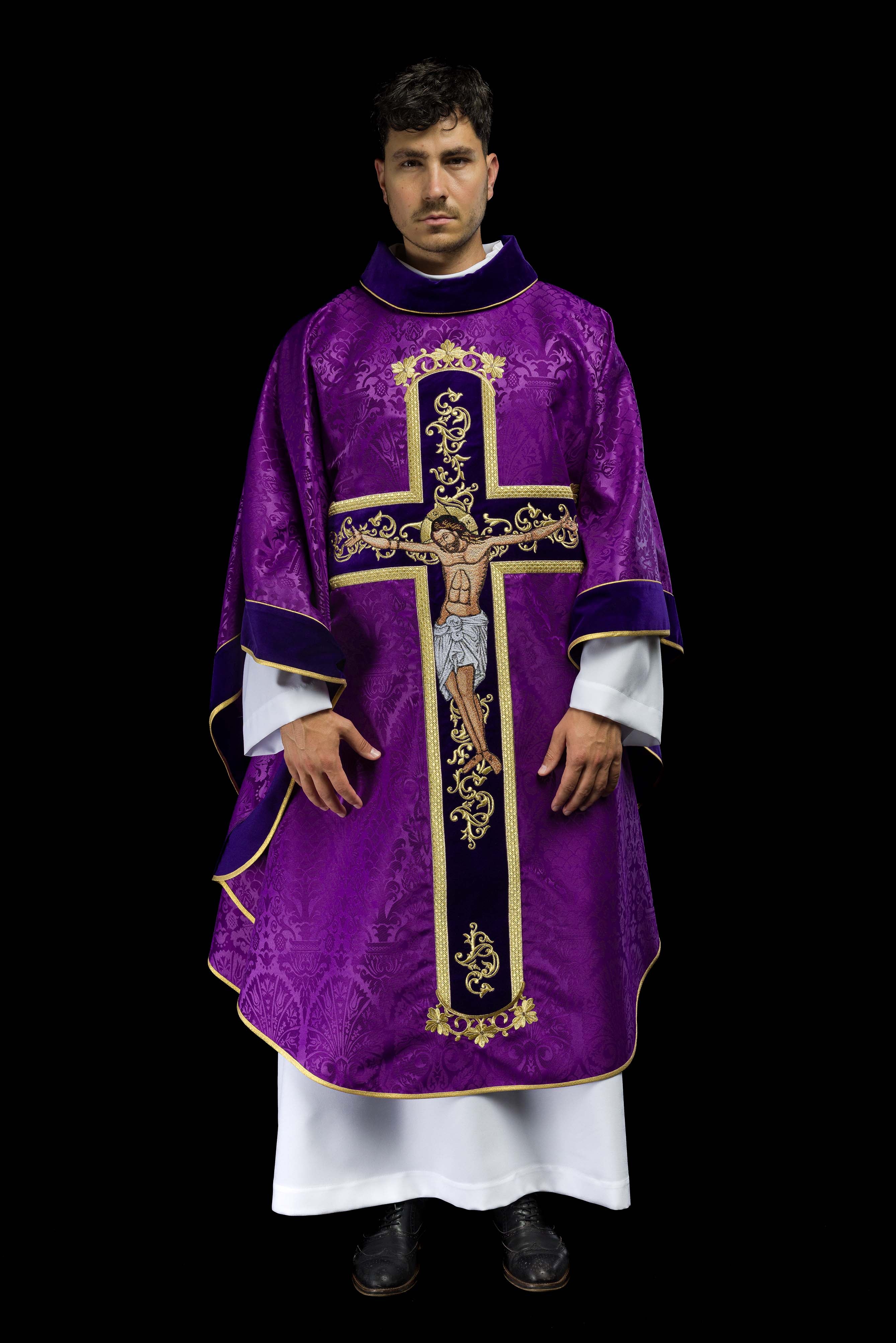 Purple chasuble with Jesus Christ on Cross embroidery - CHASUBLES.COM