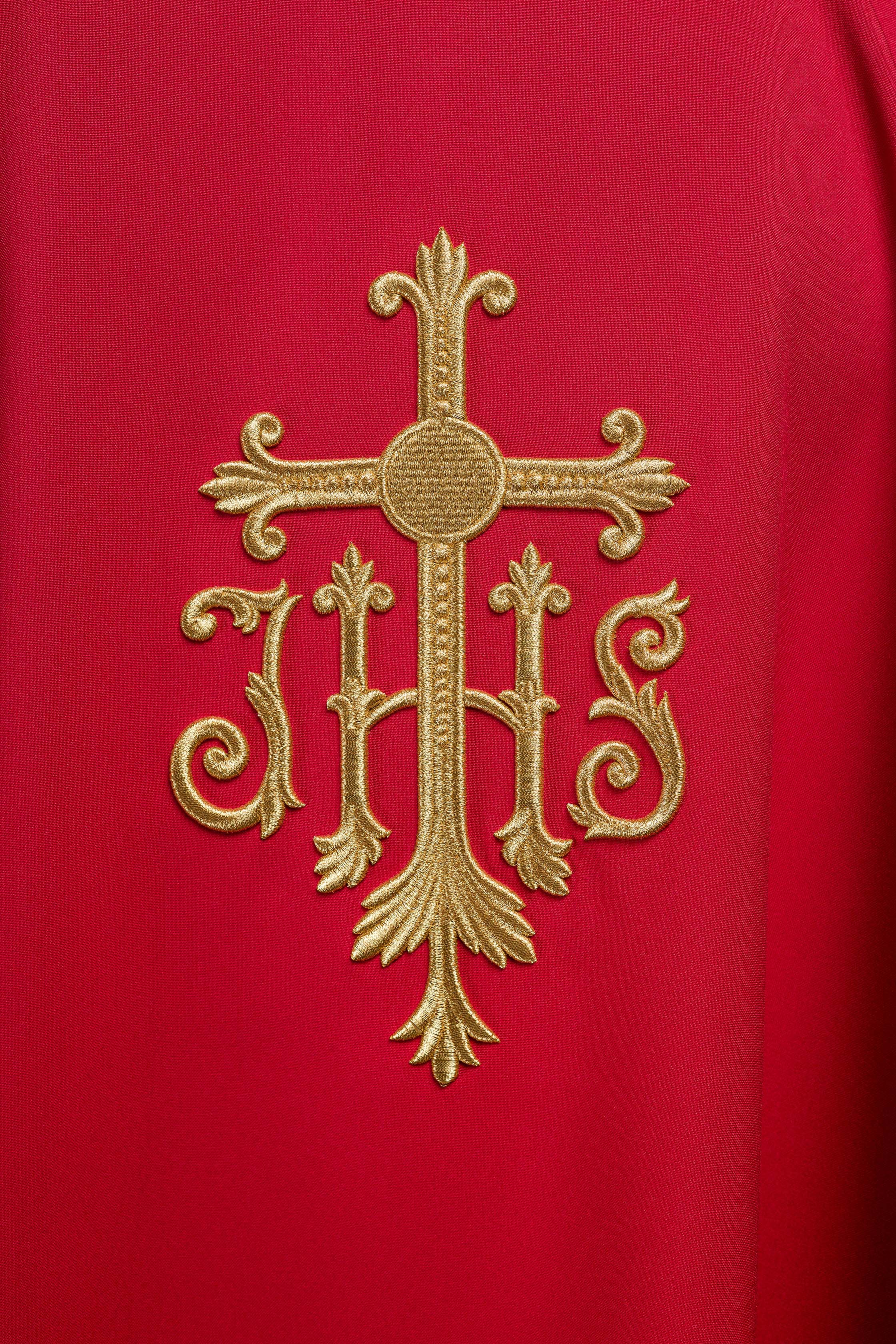 Chasuble embroidered with IHS symbol in red - CHASUBLES.COM