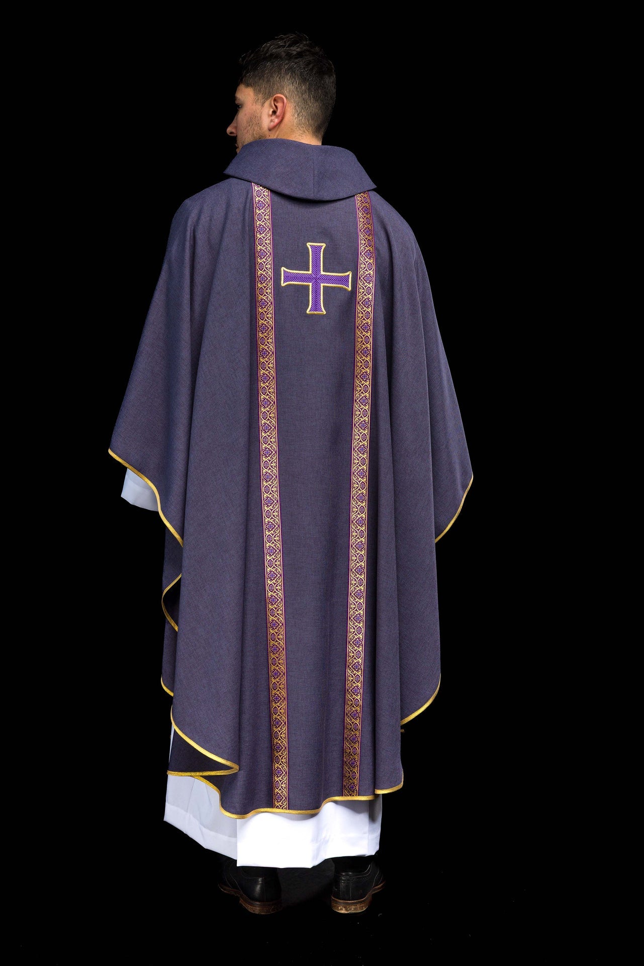 Purple liturgical chasuble with embroidered cross and jacquard bands - CHASUBLES.COM