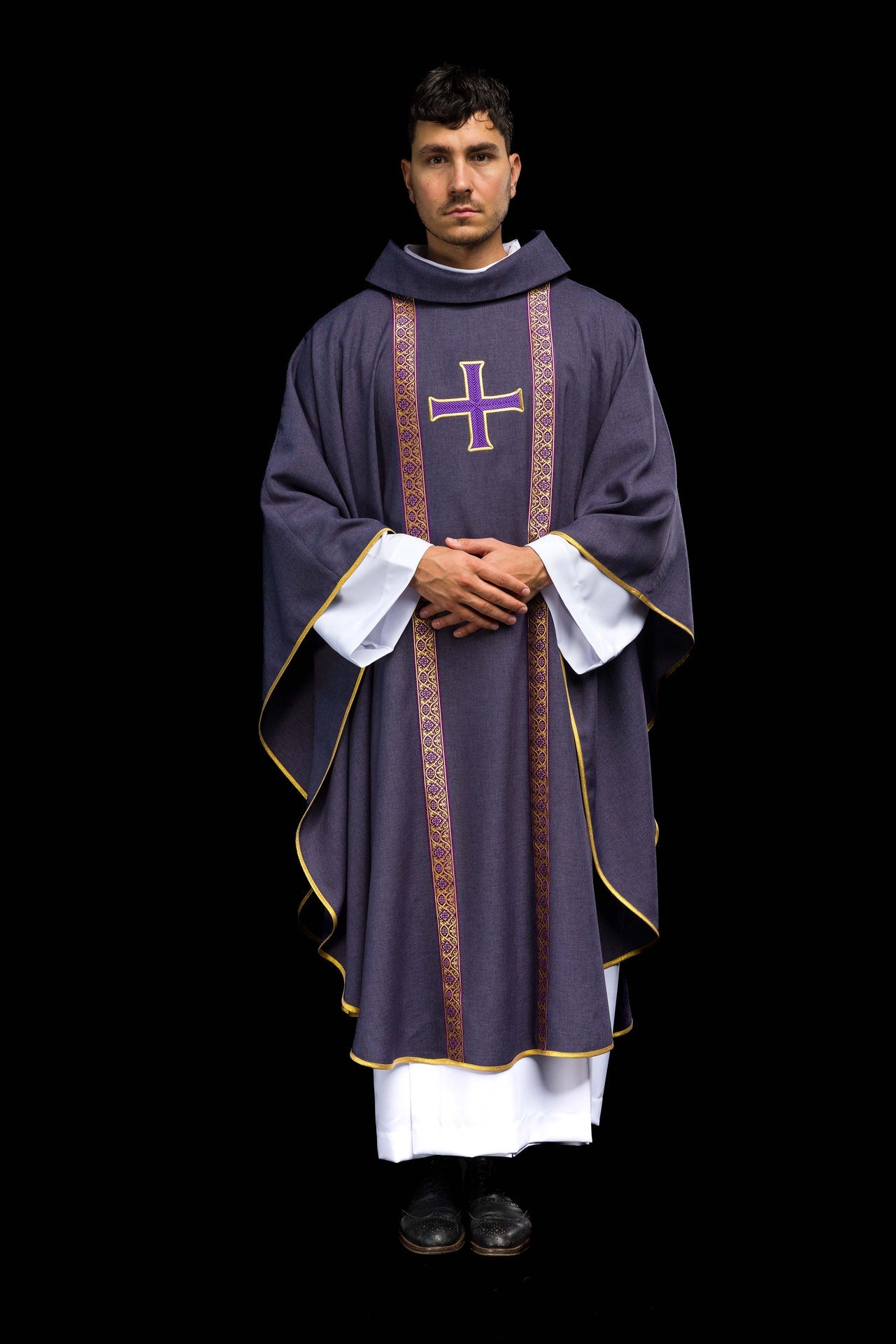 Purple liturgical chasuble with embroidered cross and jacquard bands - CHASUBLES.COM