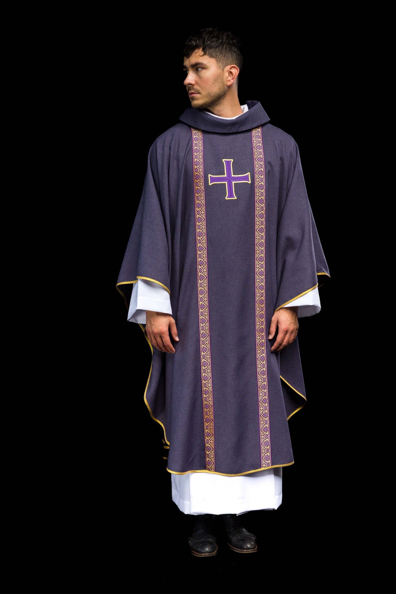 Purple liturgical chasuble with embroidered cross and jacquard bands - CHASUBLES.COM