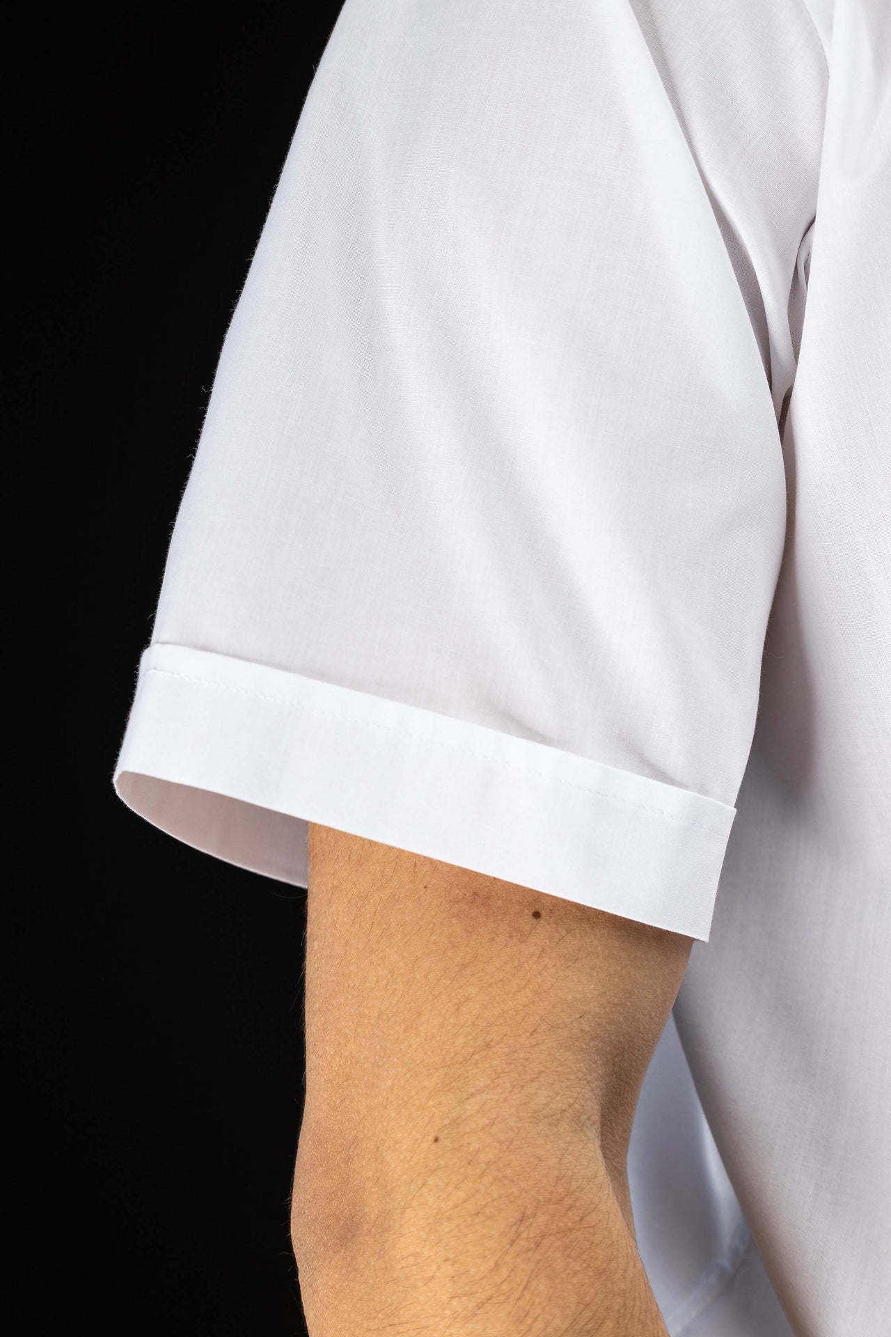White short-sleeved clerical shirt with clerical collar
