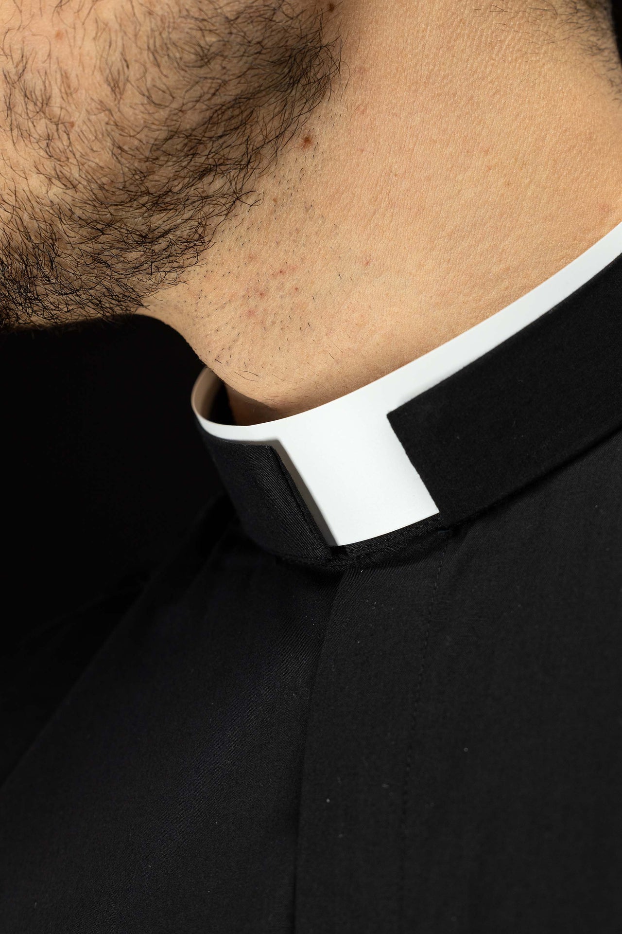 Black long-sleeved Roman clerical shirt with clerical collar