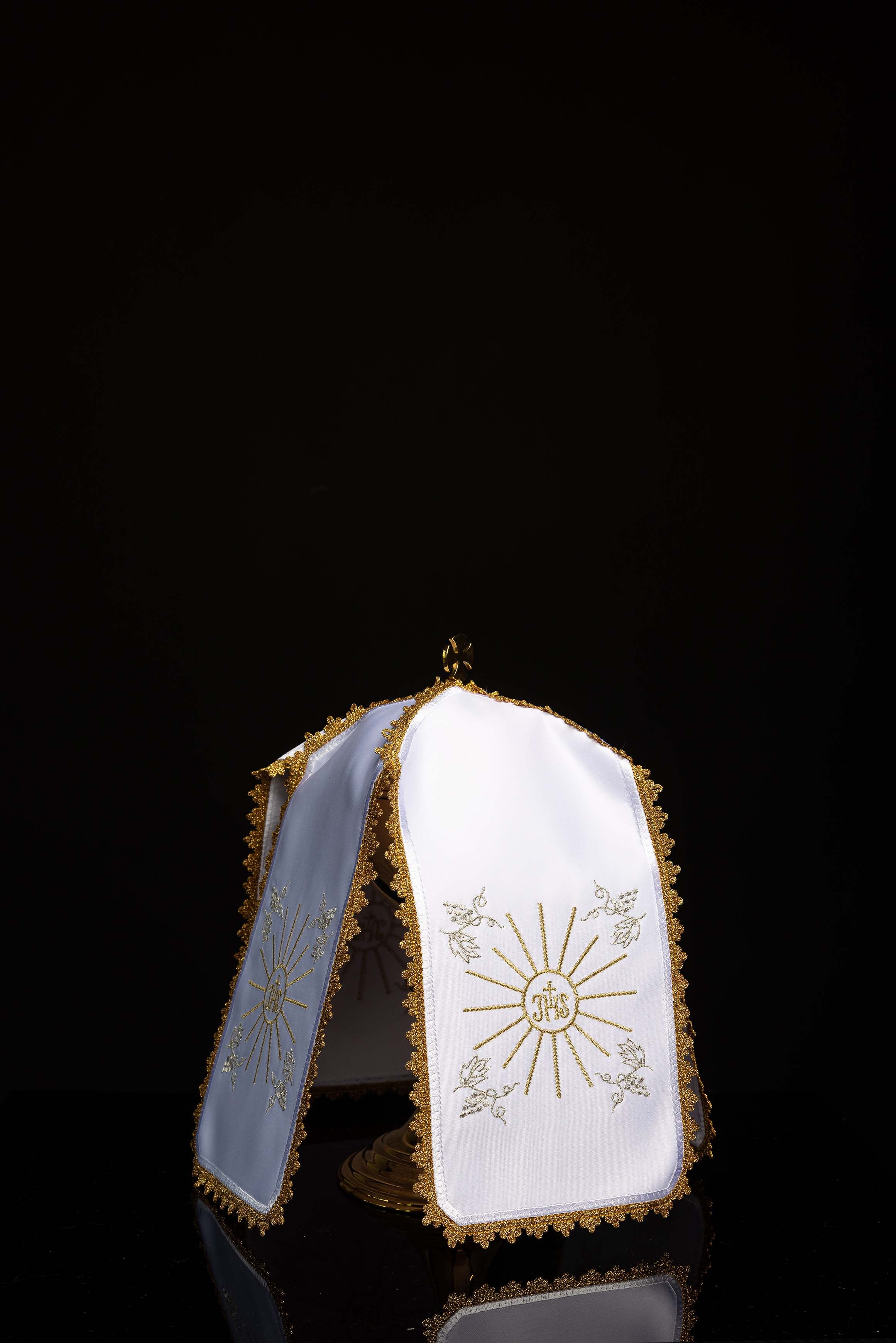 Ciborium Veil with Embroidered IHS Motif