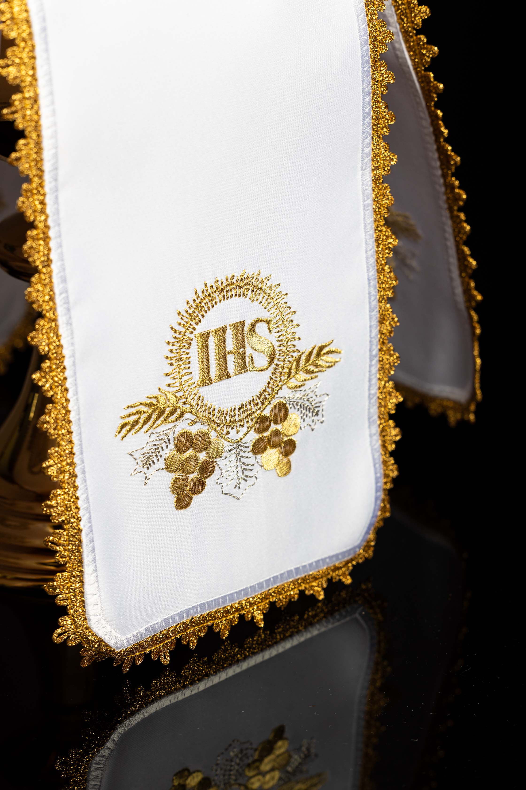 Ciborium Veil with Gold Embroidered IHS Motif