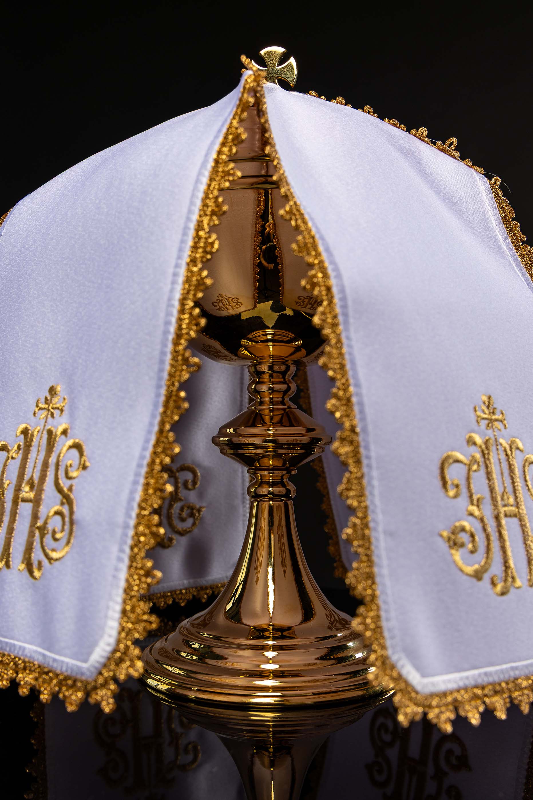 Ciborium Veil with Gold IHS Embroidery and Trim