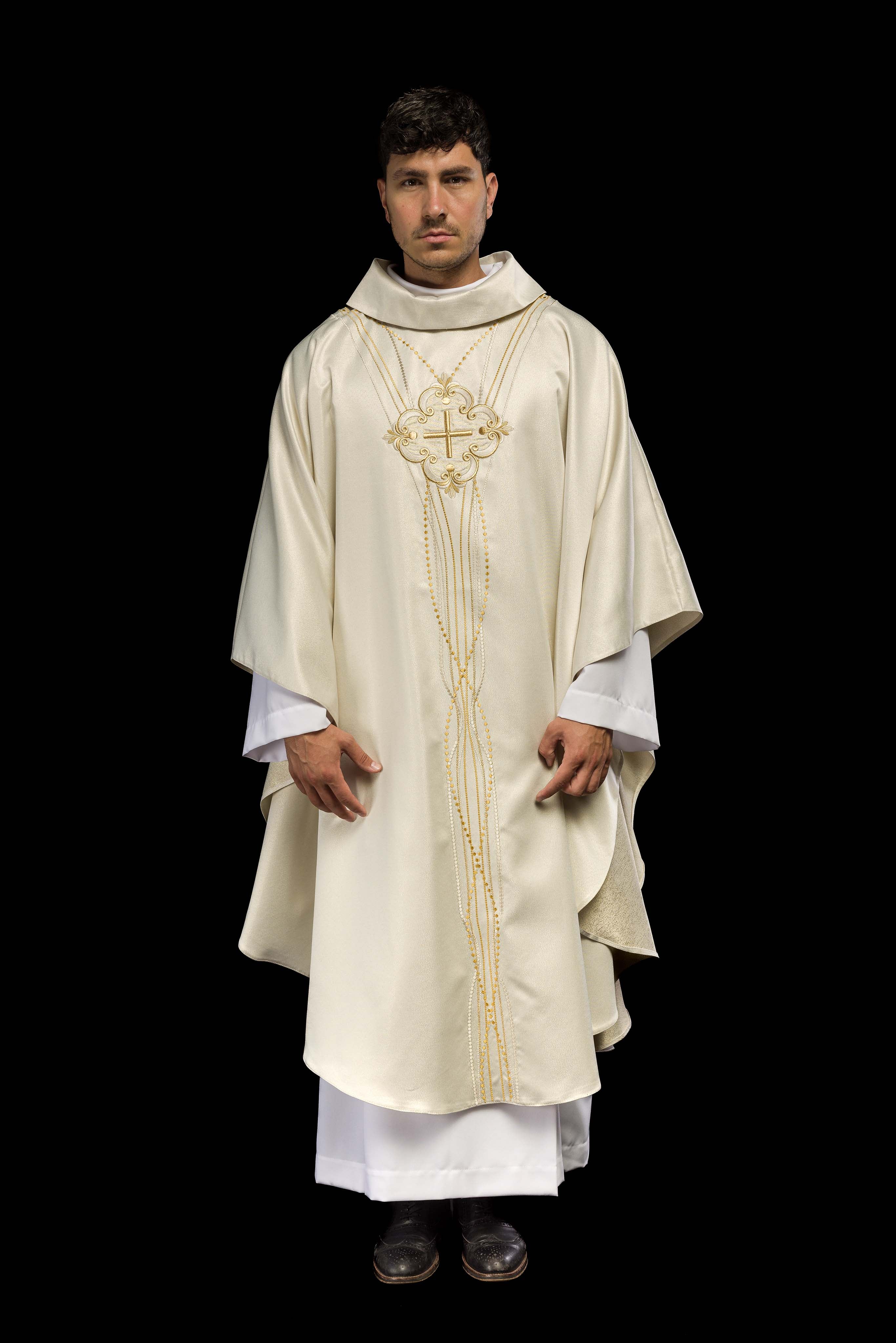 Chasuble made of shiny fabric inspired by the rosary - CHASUBLES.COM
