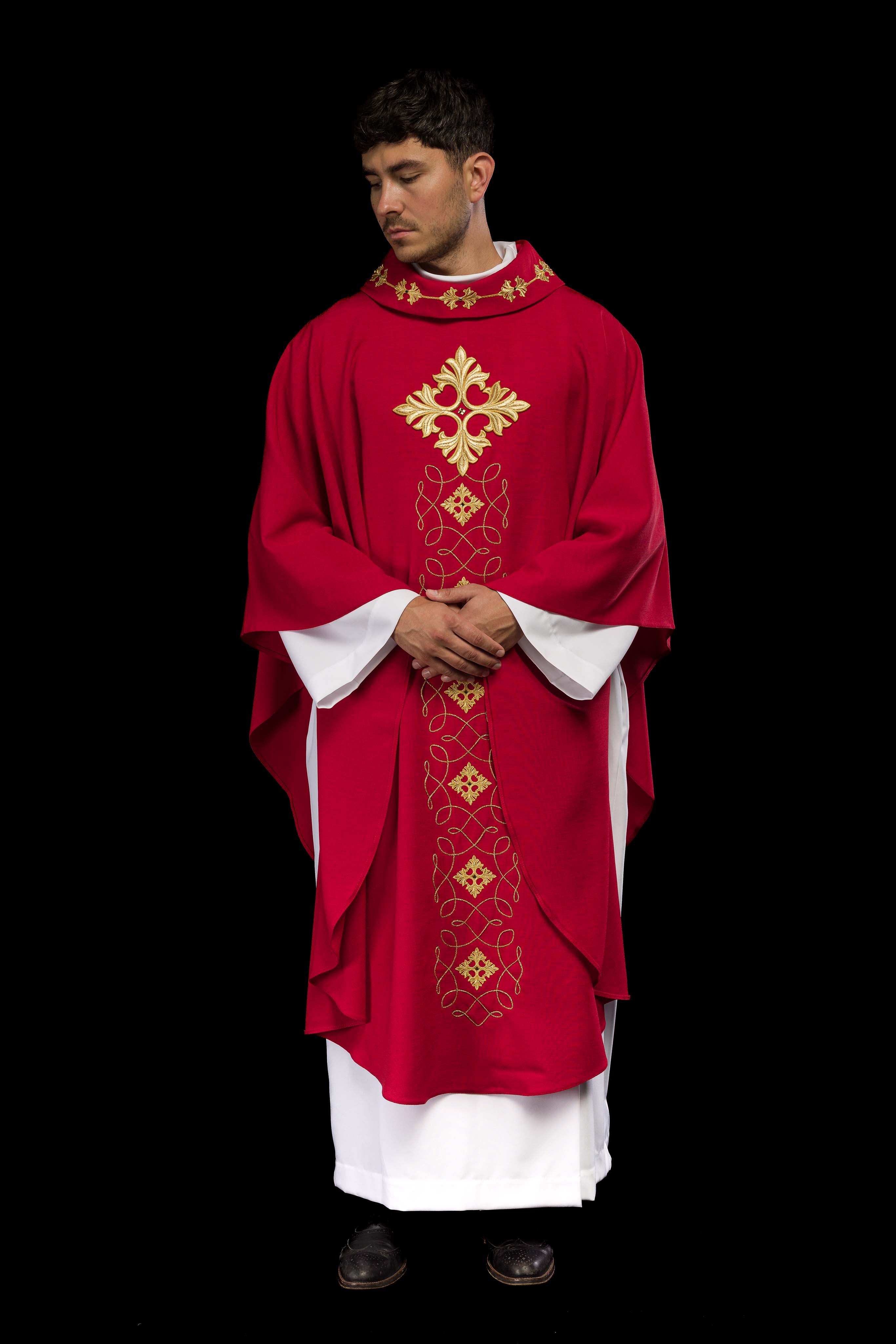 Chasuble embroidered with cord and stones - CHASUBLES.COM