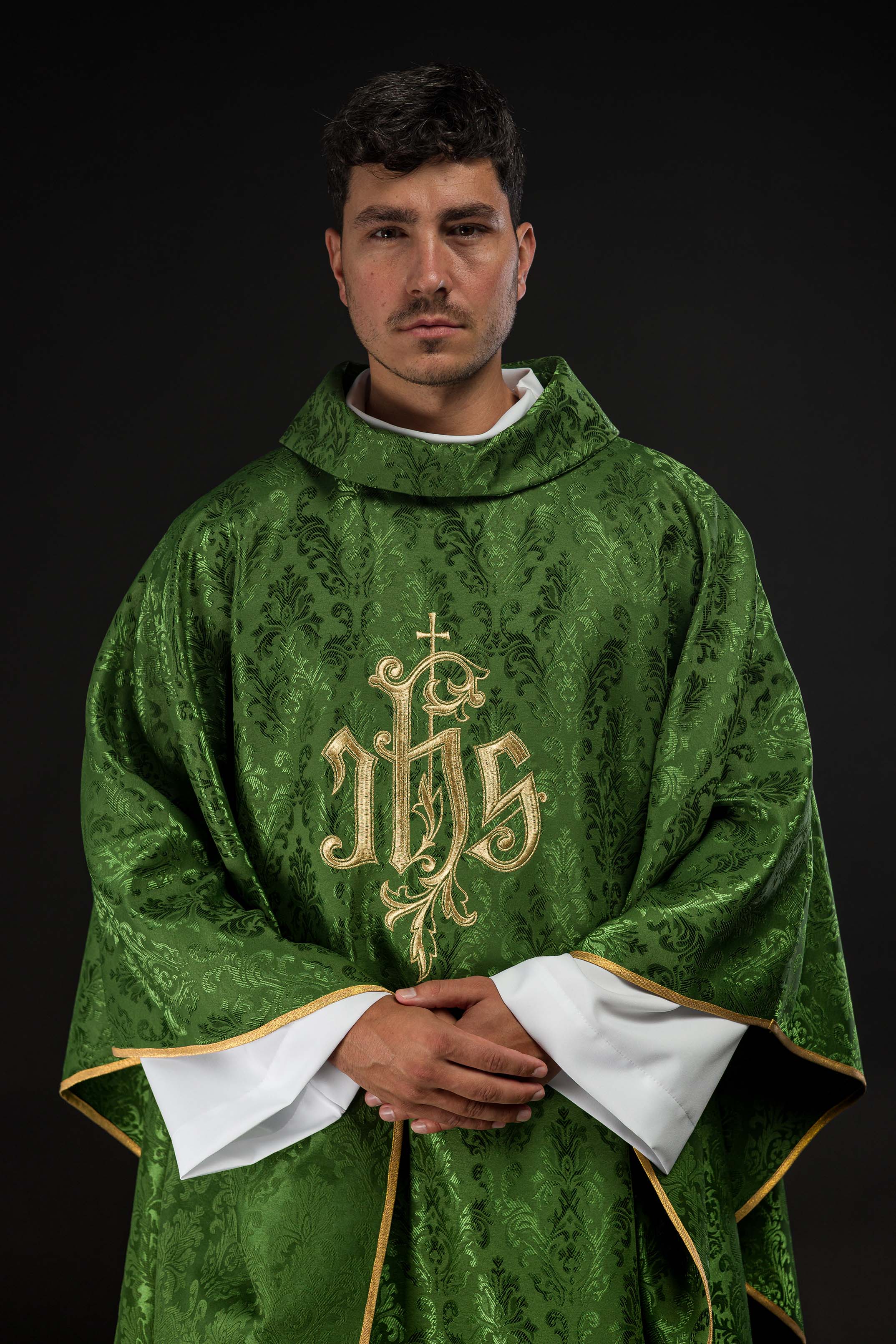Chasuble made of green floral ornamental texture with classic IHS