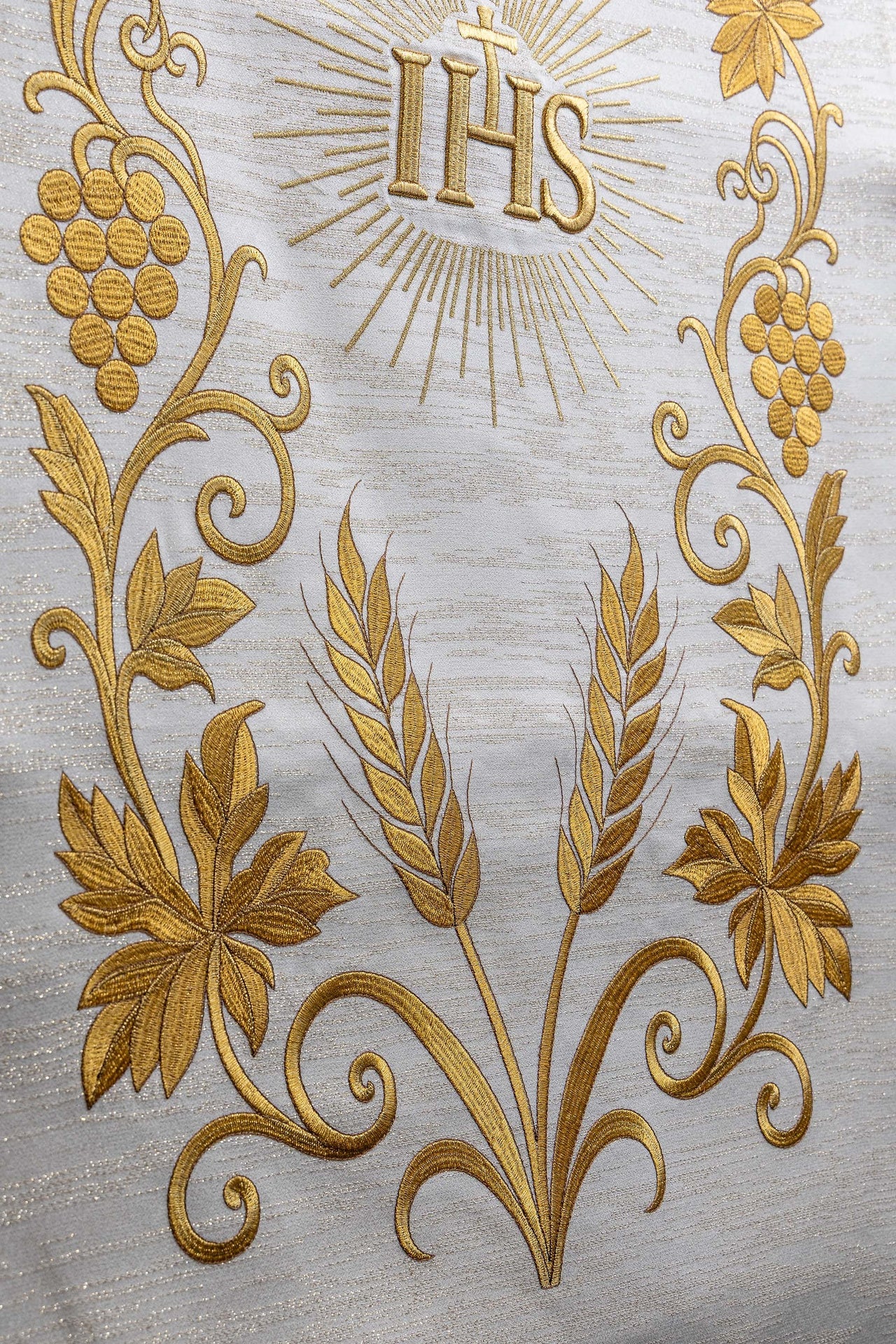 Richly Embroidered Ecru Lectern Cloth with IHS Christogram