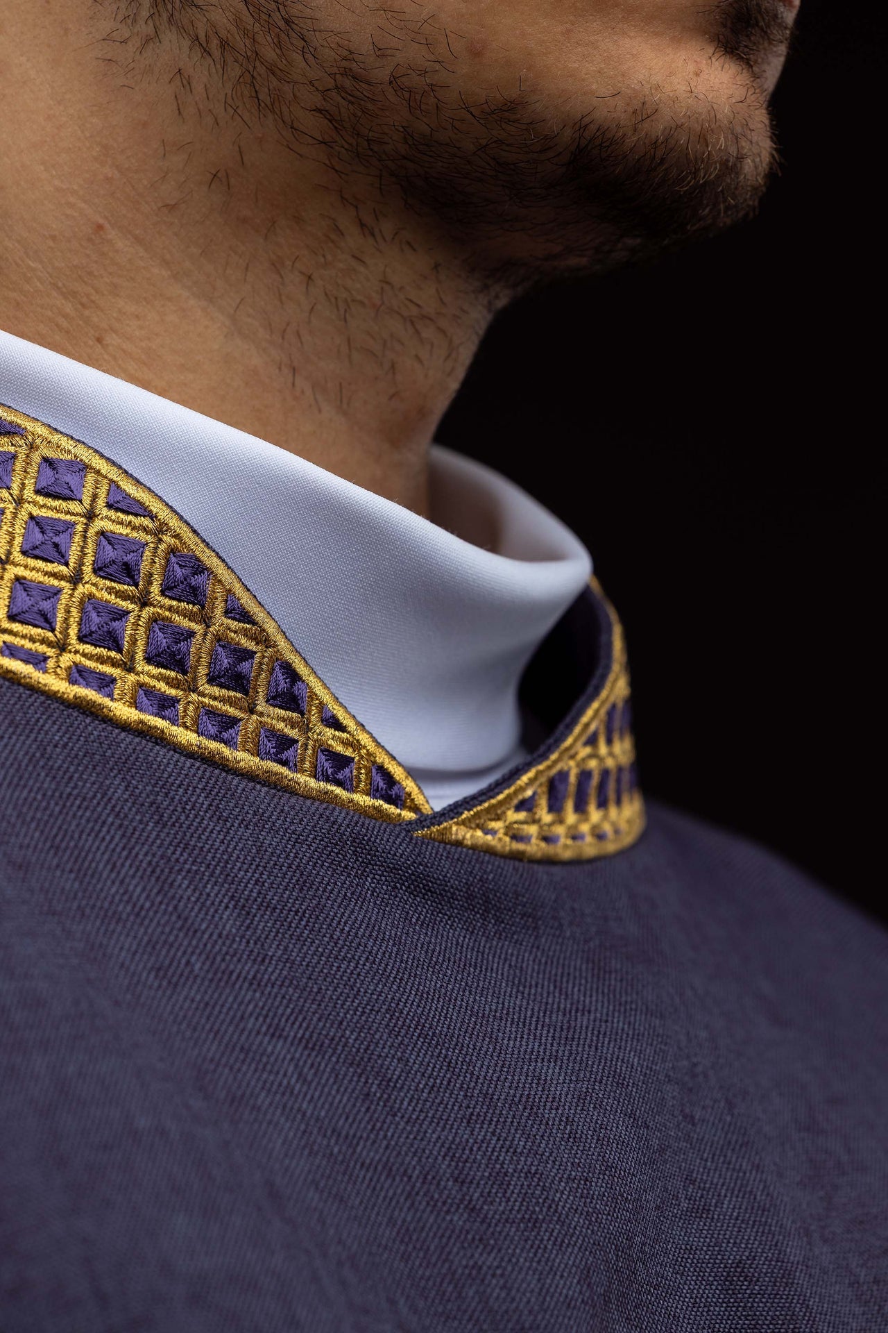 Purple dalmatic with embroidered crosses and collar - CHASUBLES.COM