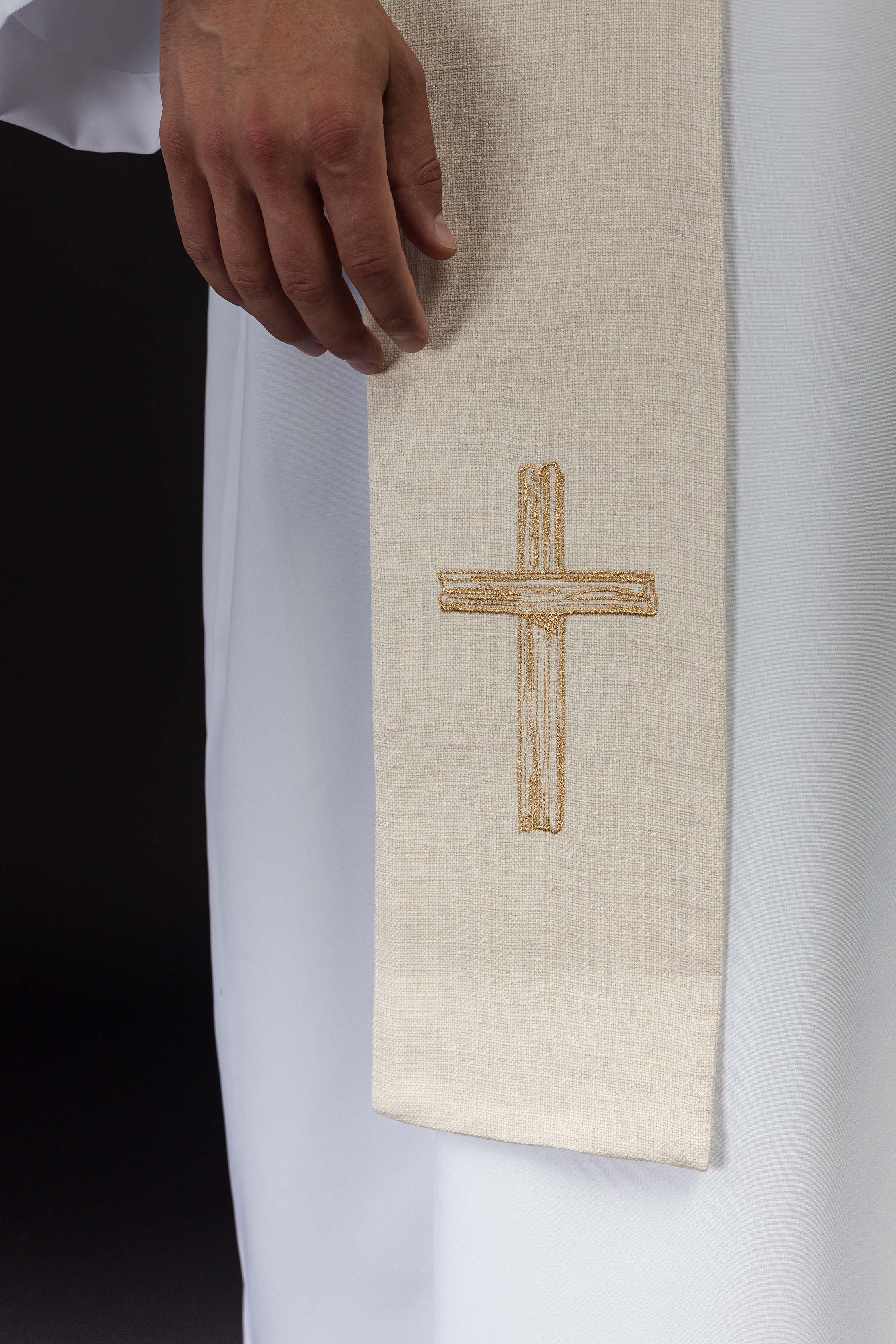 Embroidered stole “Jesus the Good Shepherd” ecru - CHASUBLES.COM