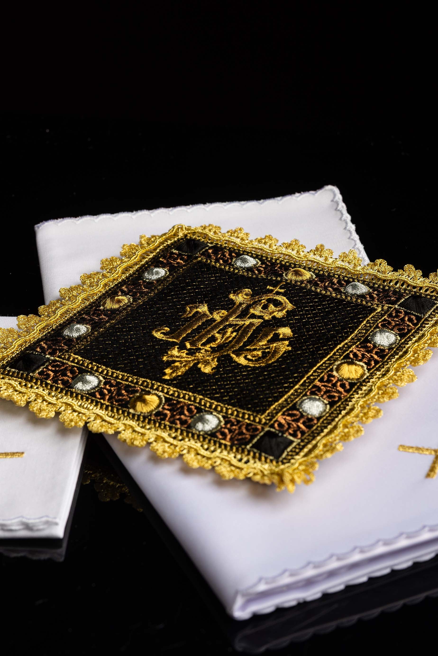 Black velvet chalice linens set with an embroidered IHS symbol - CHASUBLES.COM