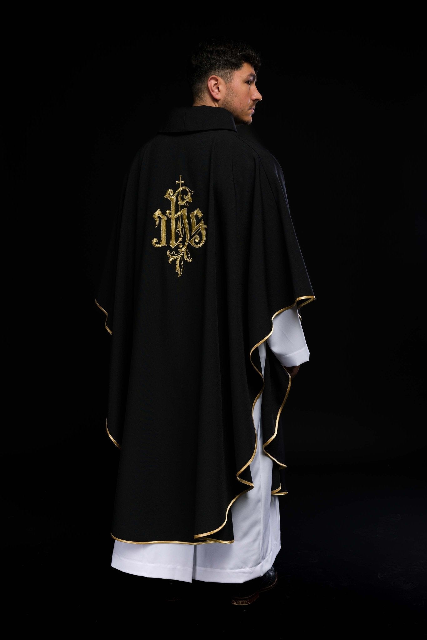 Black chasuble with gold raised IHS embroidery KOR/032/07/12 CZARNY - HAFTINAUSA.COM