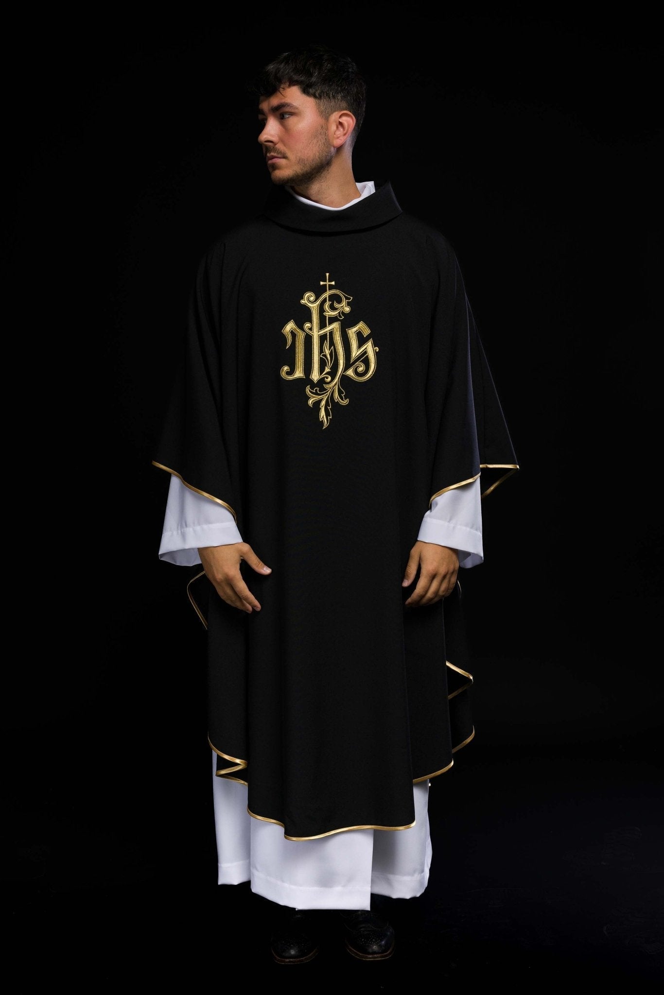 Black chasuble with gold raised IHS embroidery KOR/032/07/12 CZARNY - HAFTINAUSA.COM