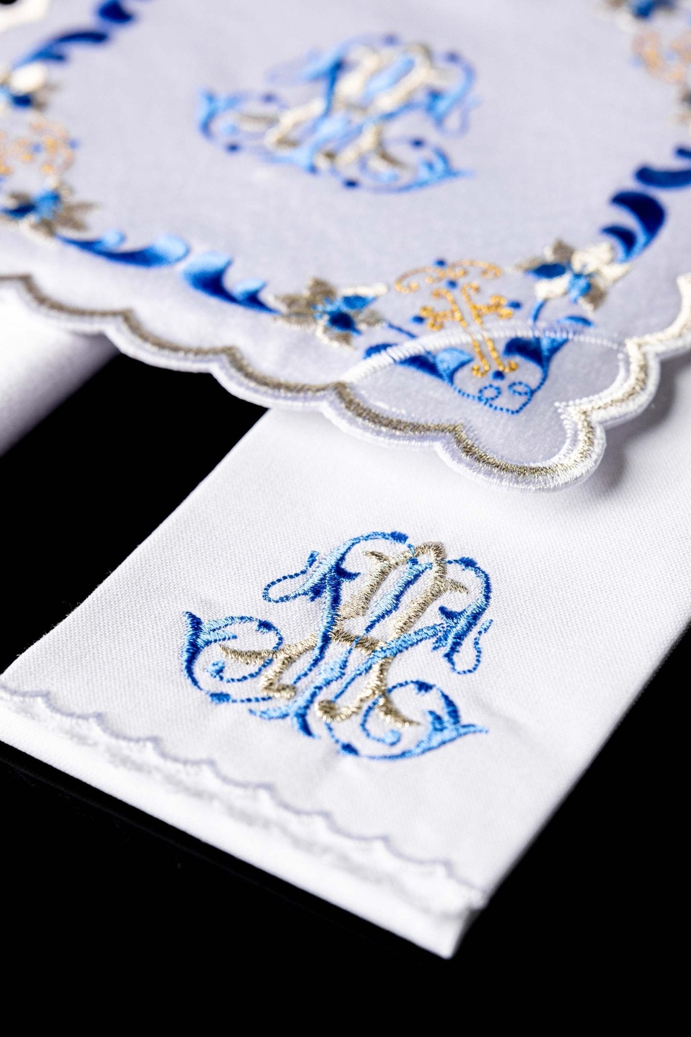 Chalice Linens with Blue Trim and Marian Embroidery KK/092 - CHASUBLES.COM